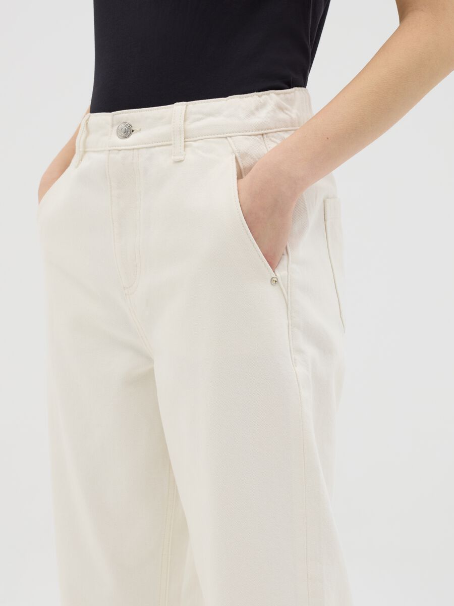 White carrot-fit jeans in cotton_2