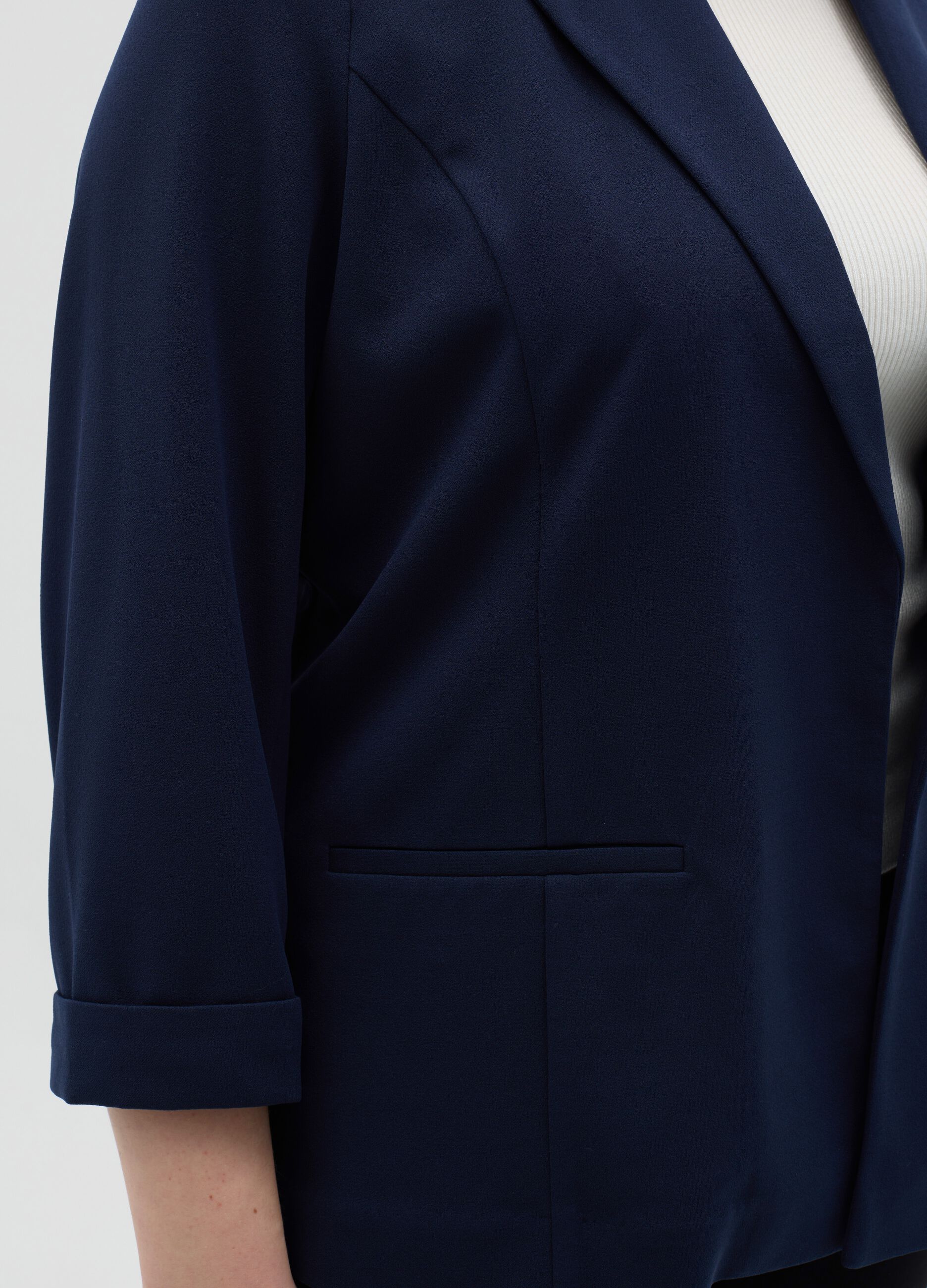 Curvy open blazer