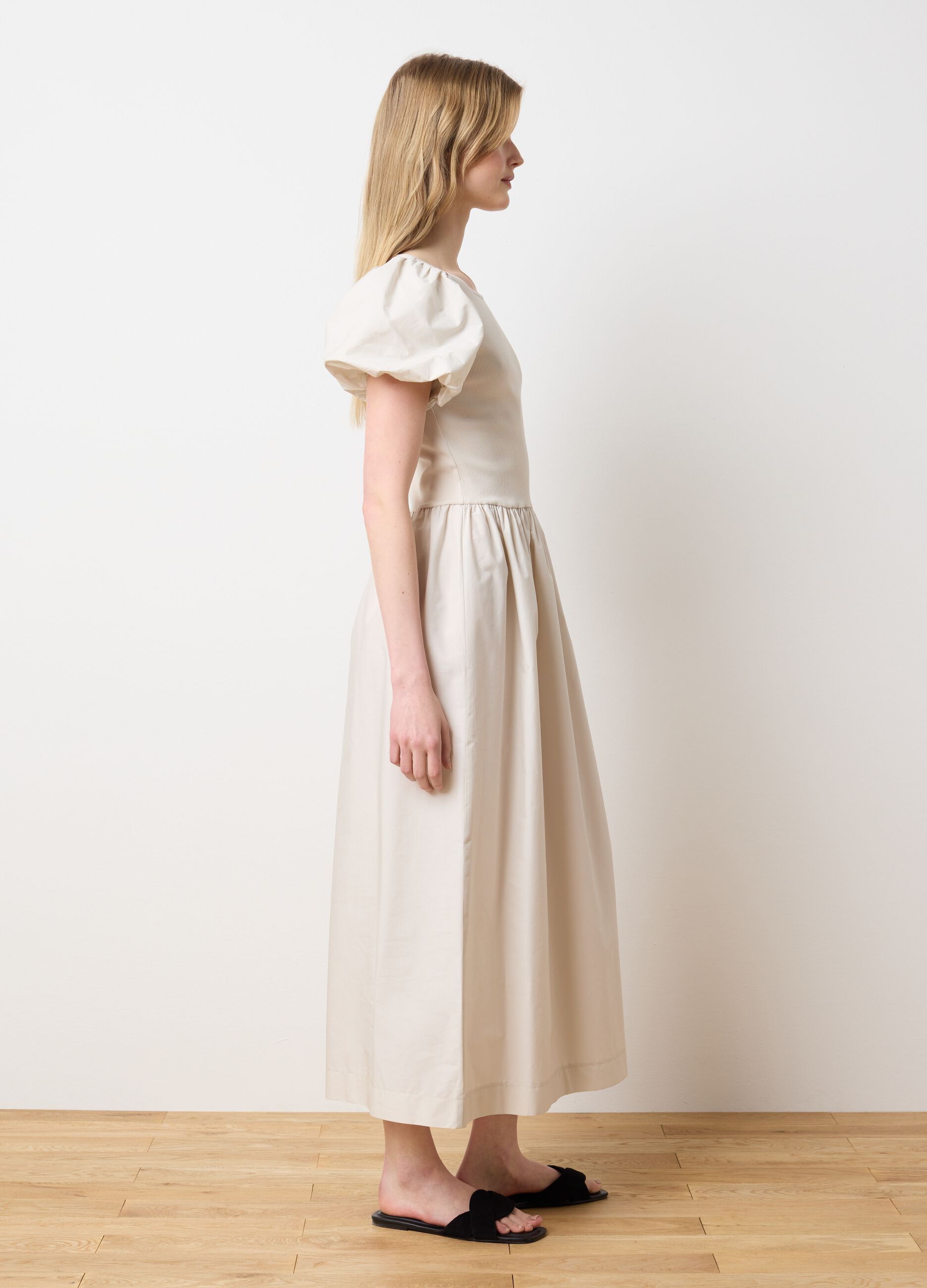Abito lungo da donna in puro cotone beige regular fit
