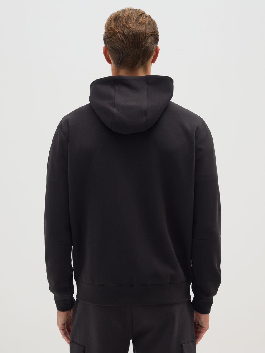 Black regular fit hoodie with zip_2