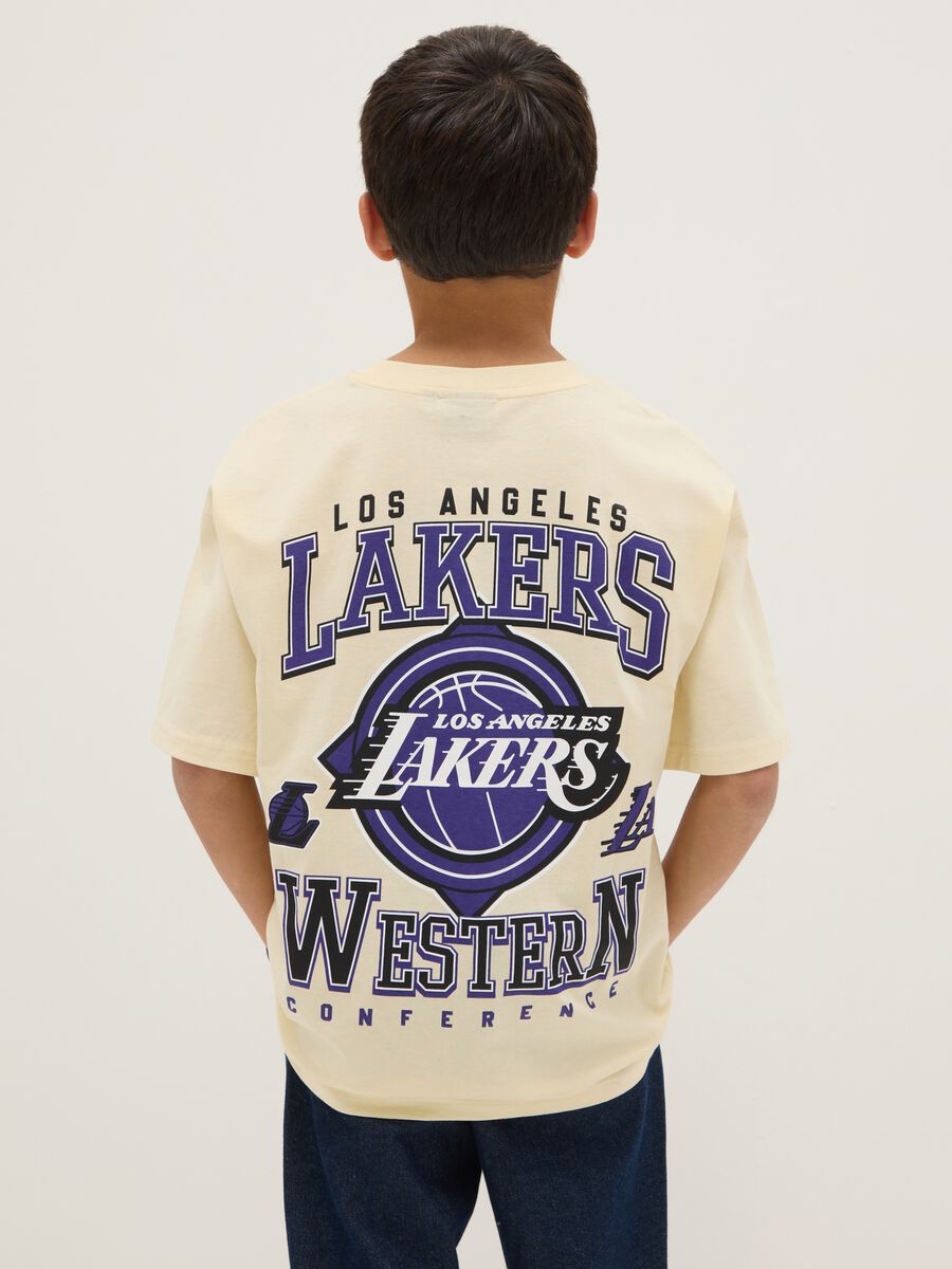 Kids' beige pure cotton T-shirt regular fit with Lakers logo_1