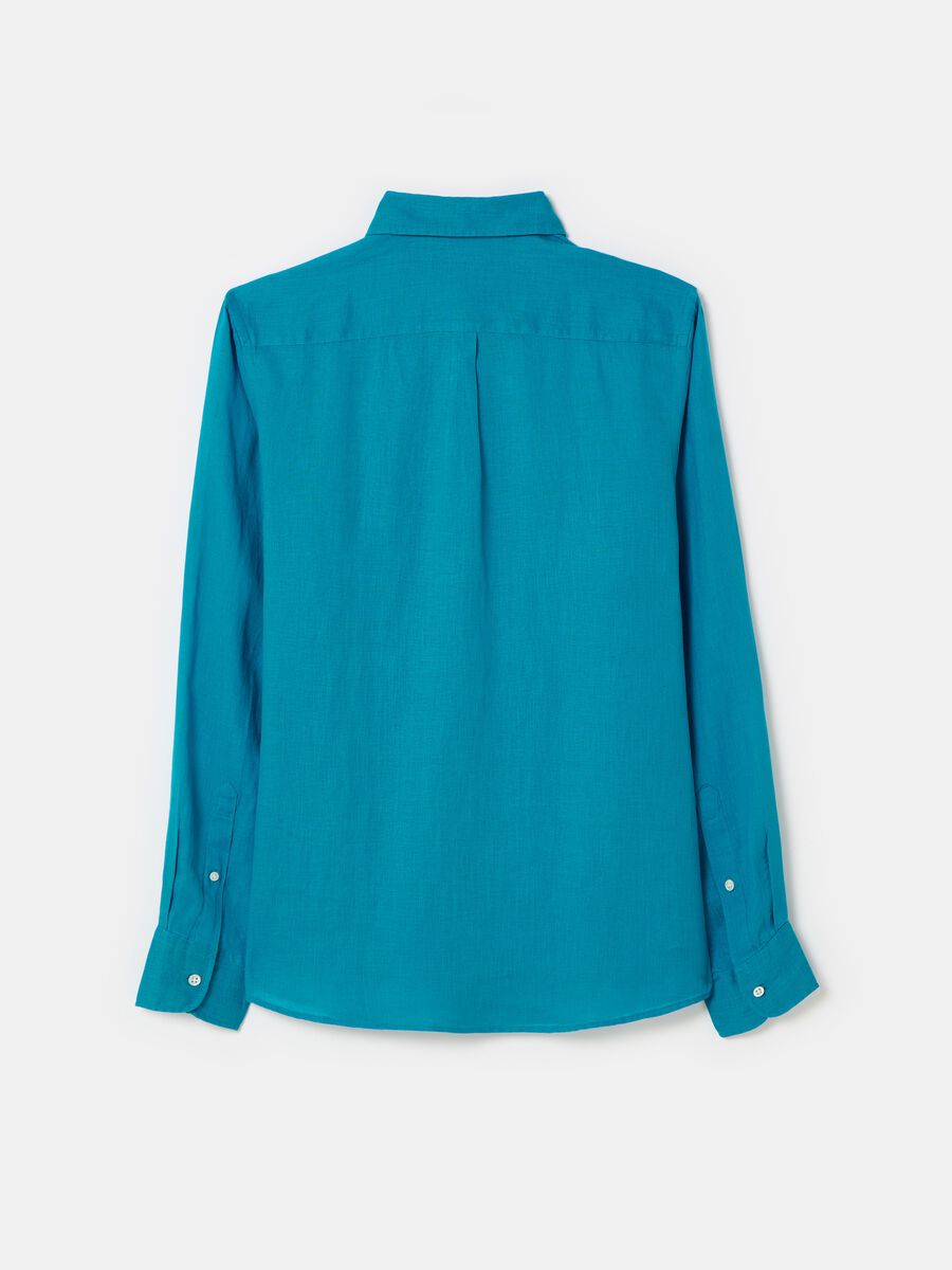 Camicia regular fit in lino button-down_4