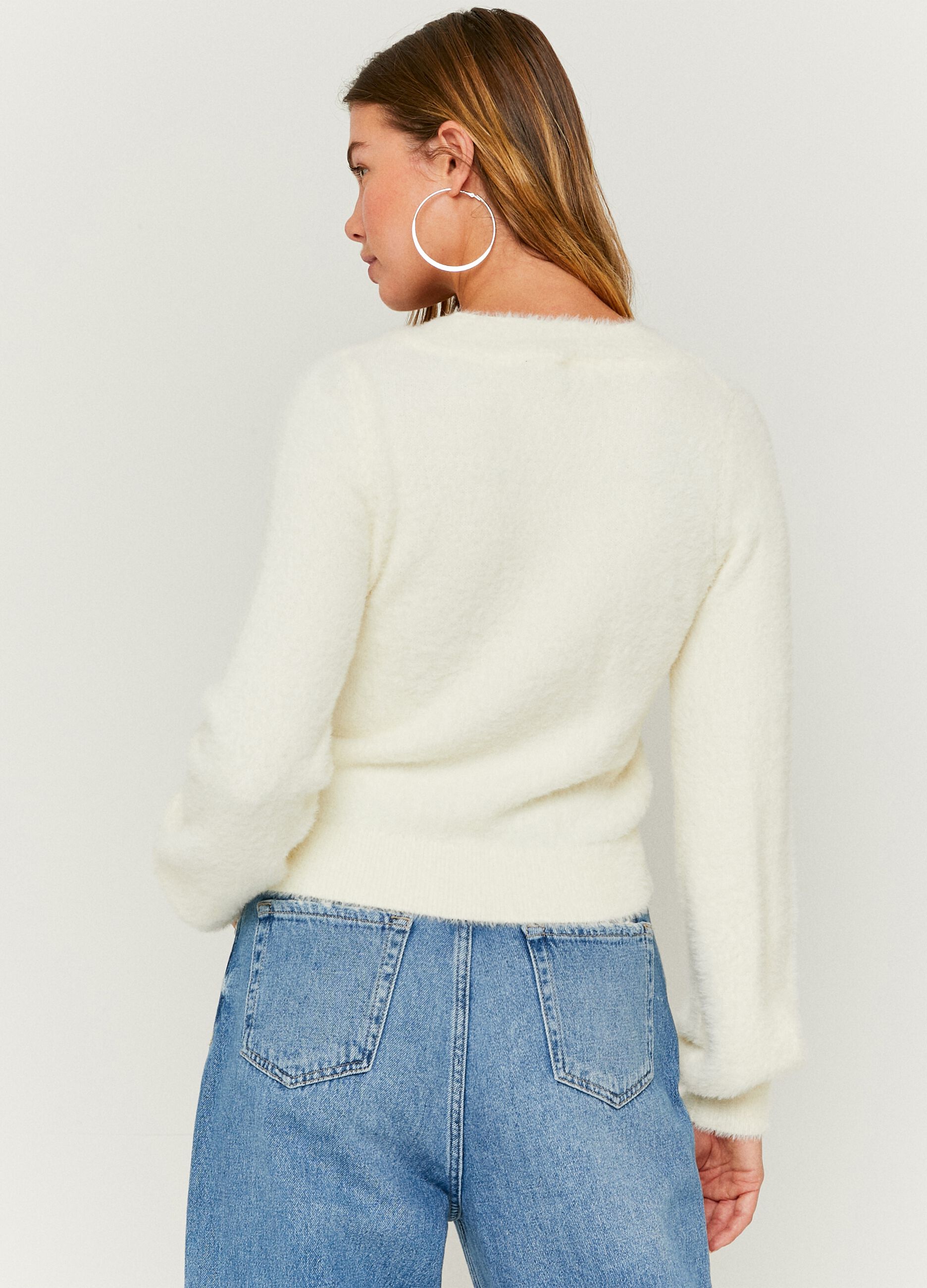 Pullover in faux fur