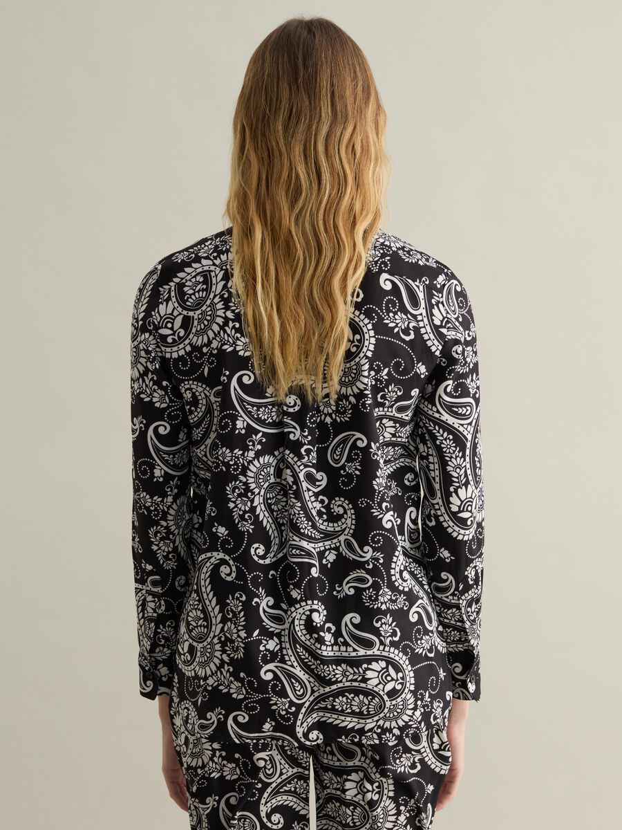 Shirt with paisley pattern_2