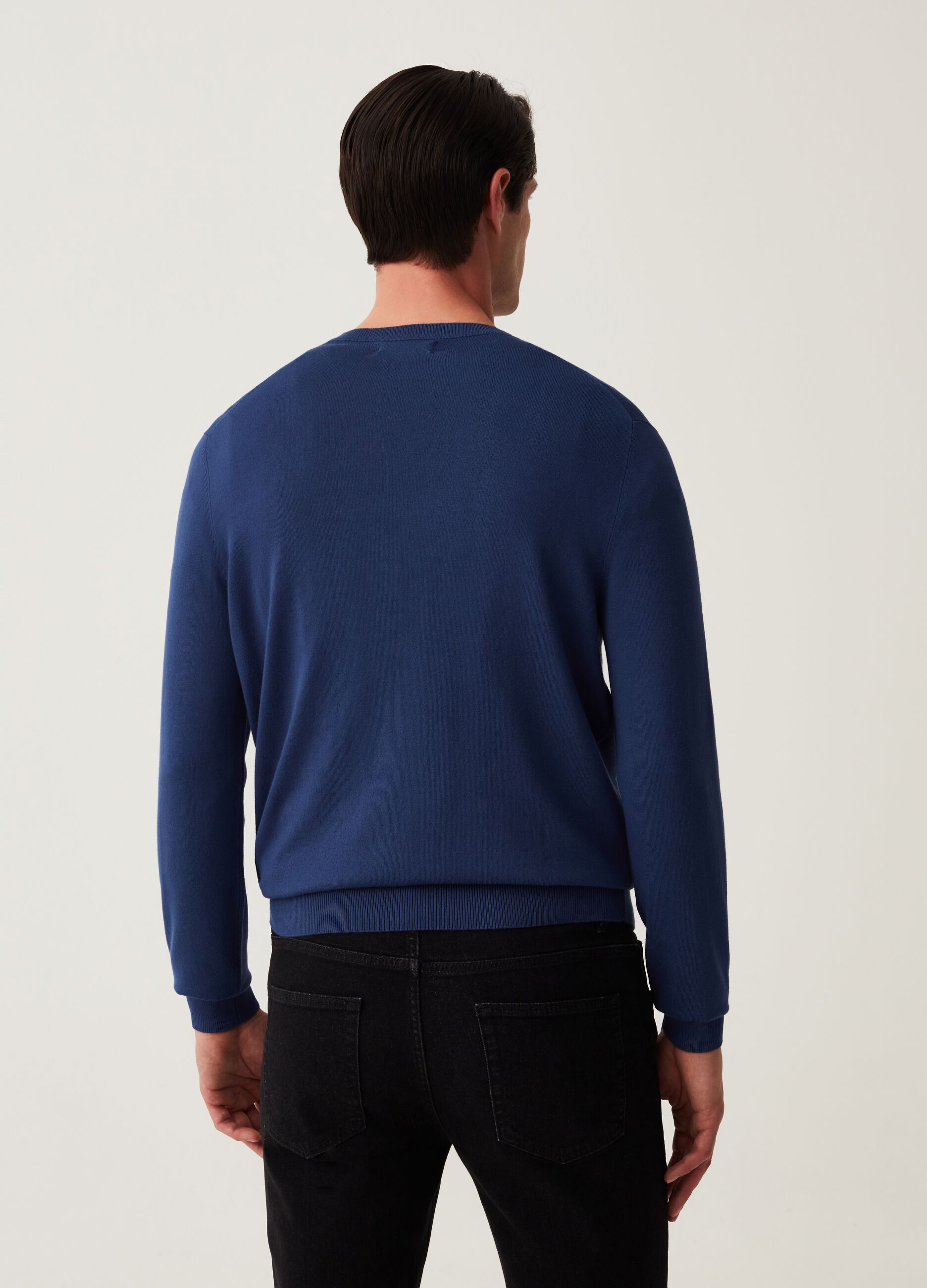 Pullover con scollo rotondo