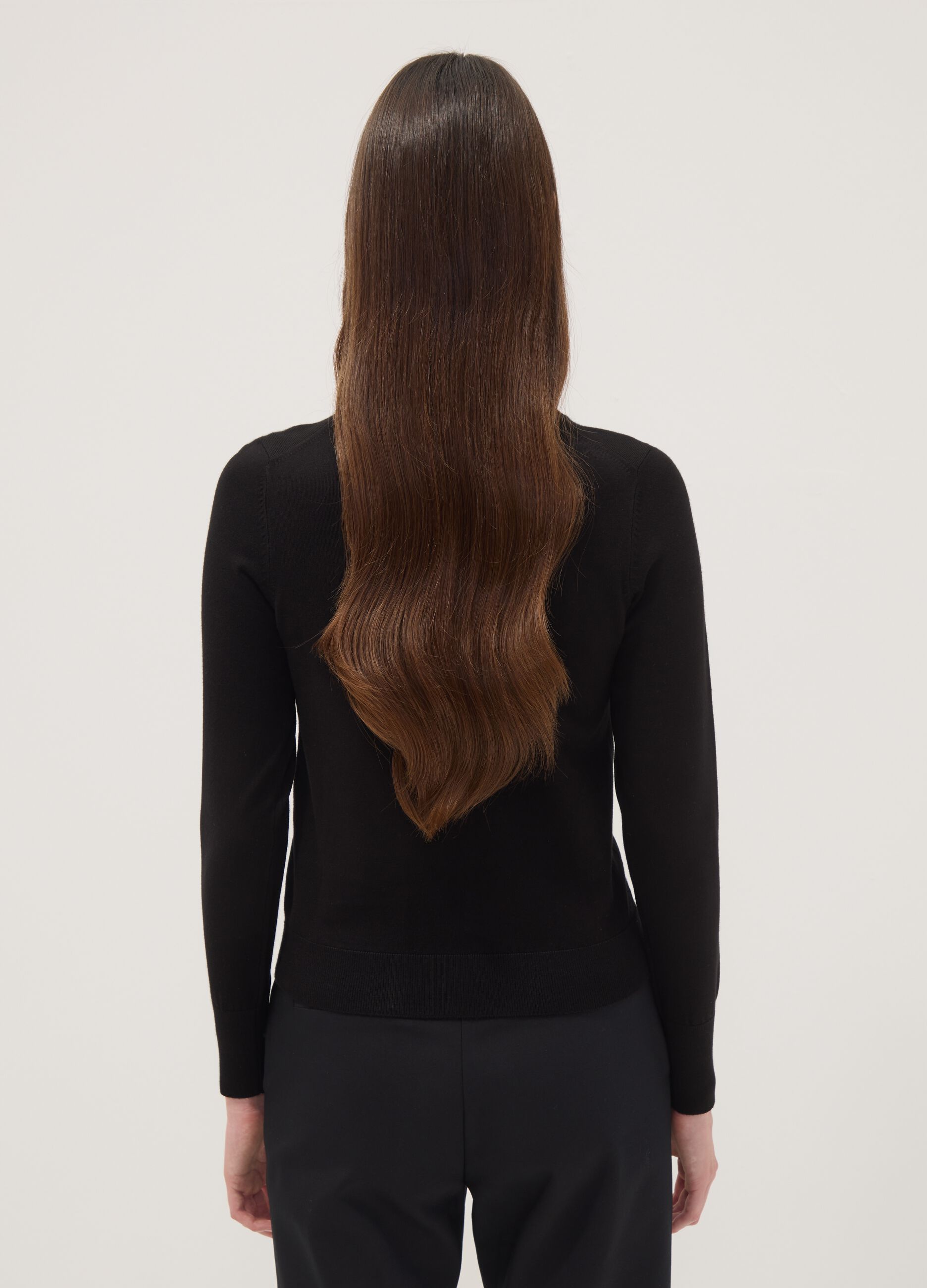 Black fitted sweater