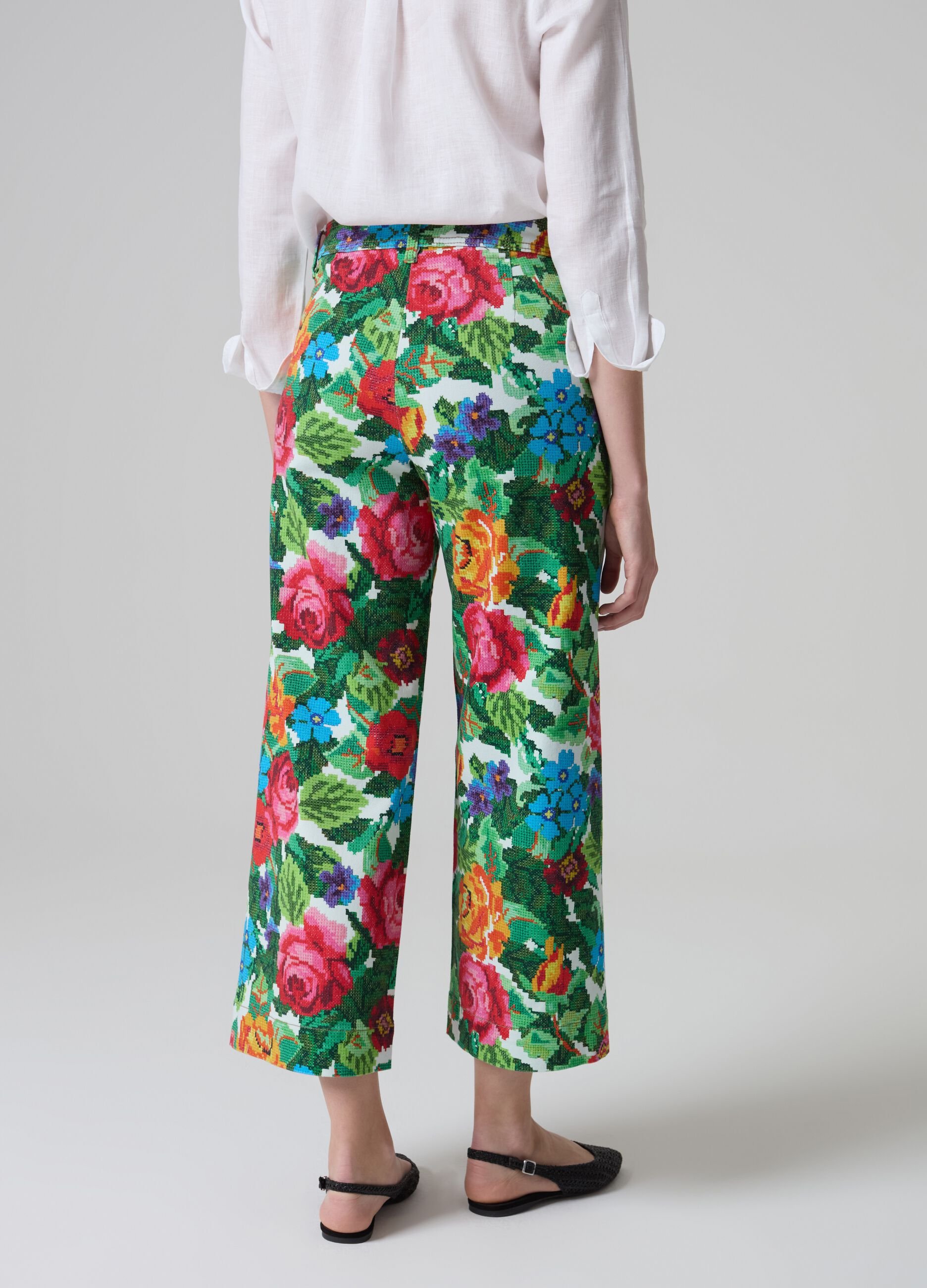 Pantalone wide leg floreale effetto ricamo