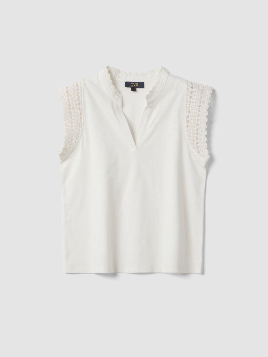 White pure cotton regular-fit top with crochet inserts_4