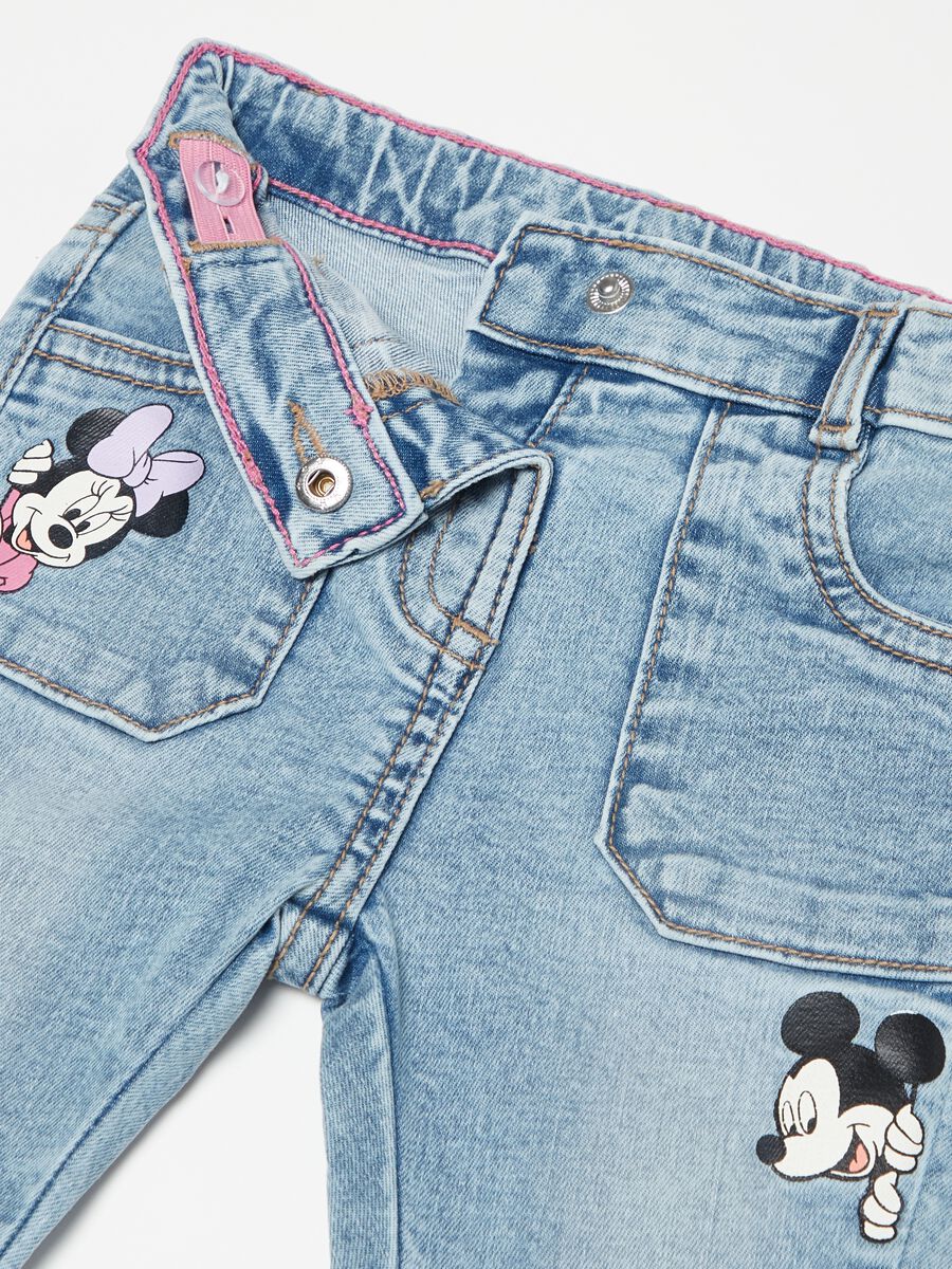 Jeans con stampa Minnie e Topolino_2