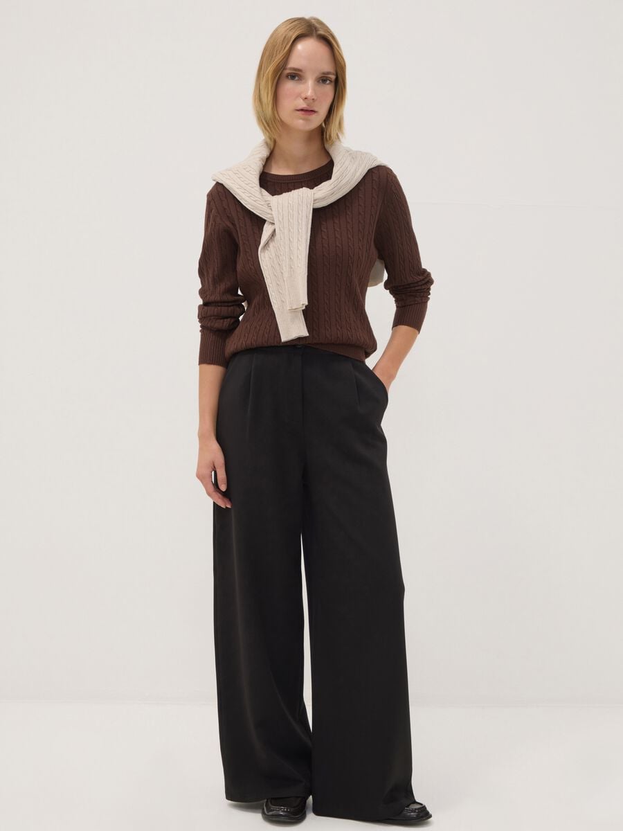 Brown regular-fit cable-knit jumper in viscose blend_2