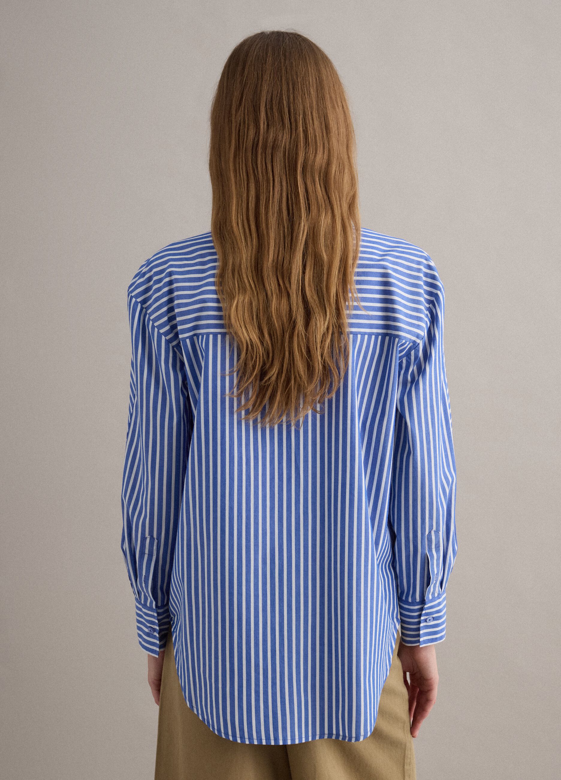 Multicolour striped regular fit pure cotton shirt with pocket