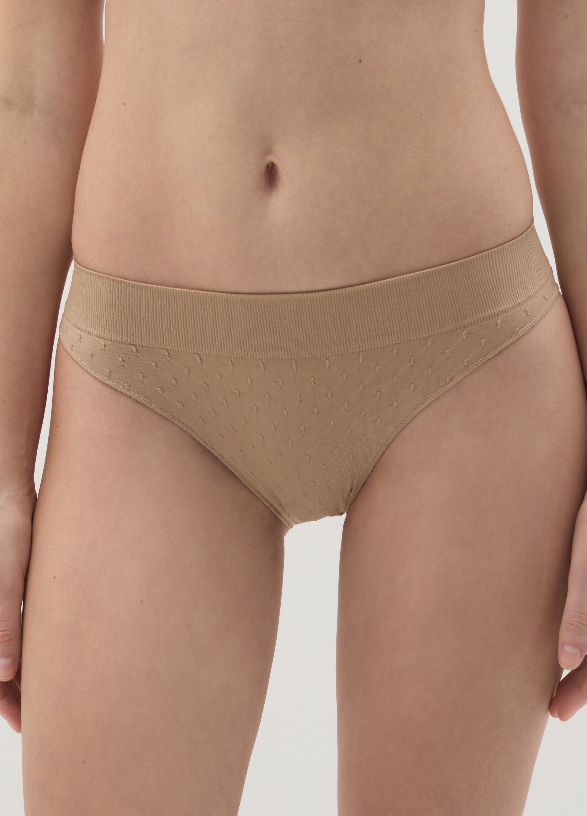 Microfibre briefs with dobby weave