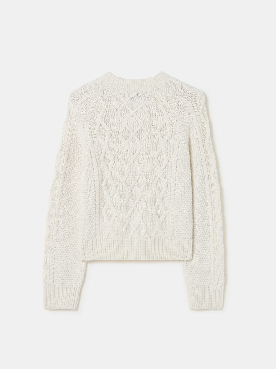Cable-knit cardigan with diamond motif_4