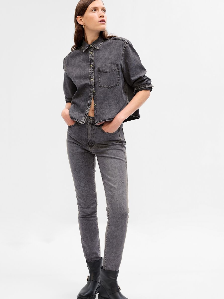 Camicia cropped in denim con tasca_0