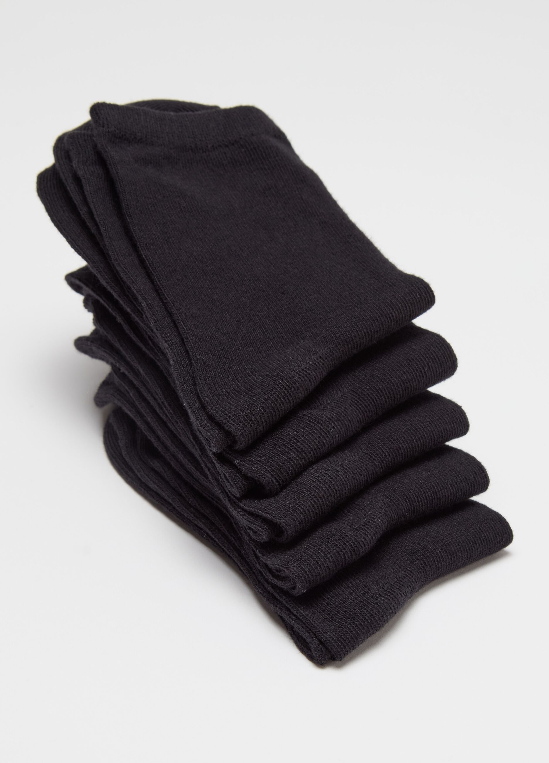 Five-pair pack short solid colour socks
