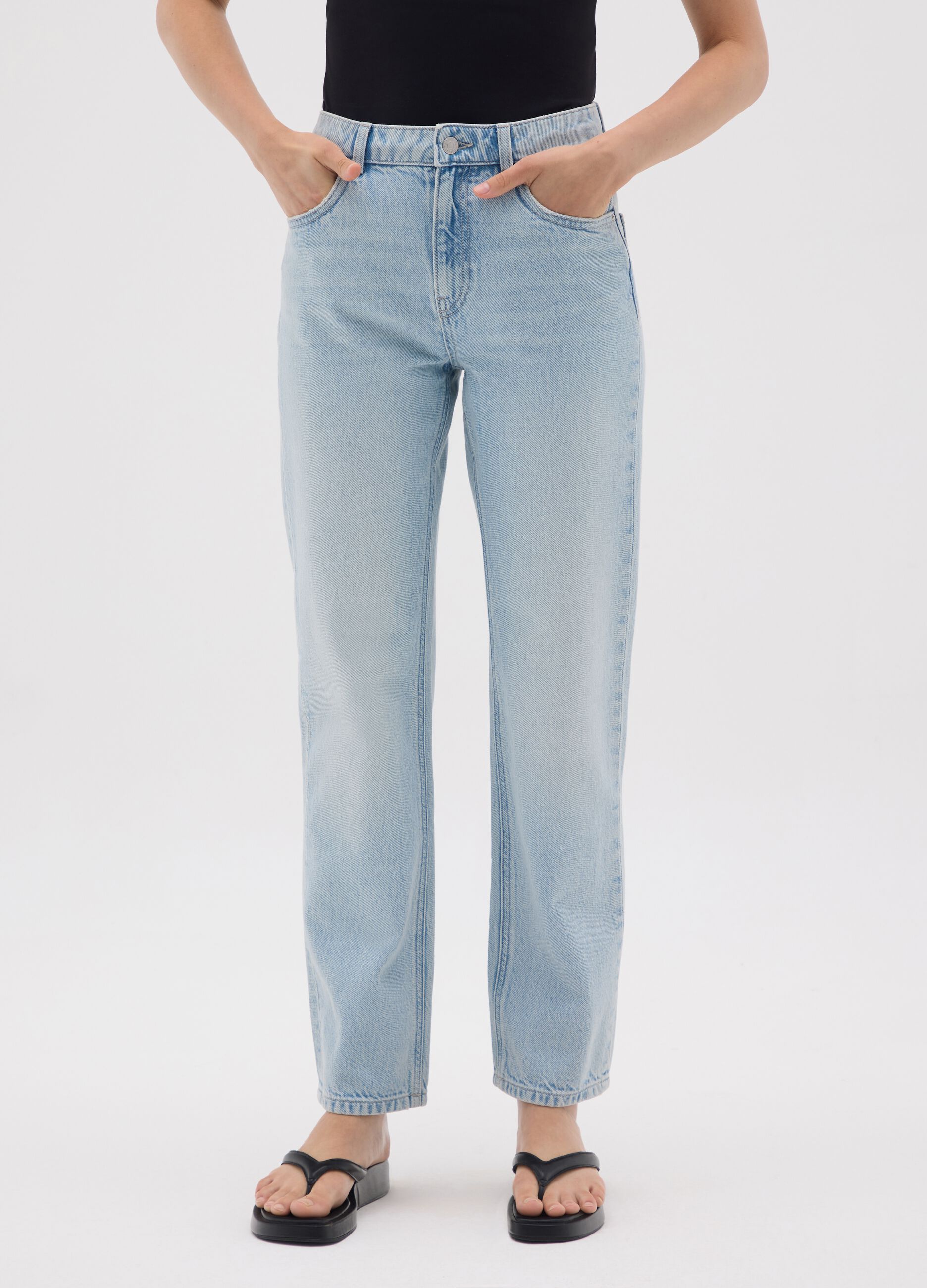 Women's regular fit light blue jeans in pure cotton