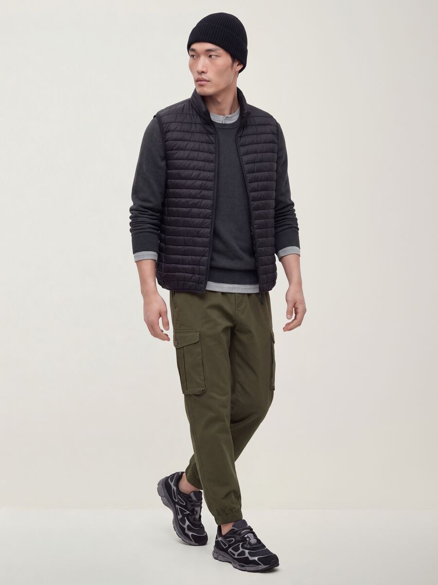 Pantaloni cargo verdi in cotone elasticizzato slim fit_4