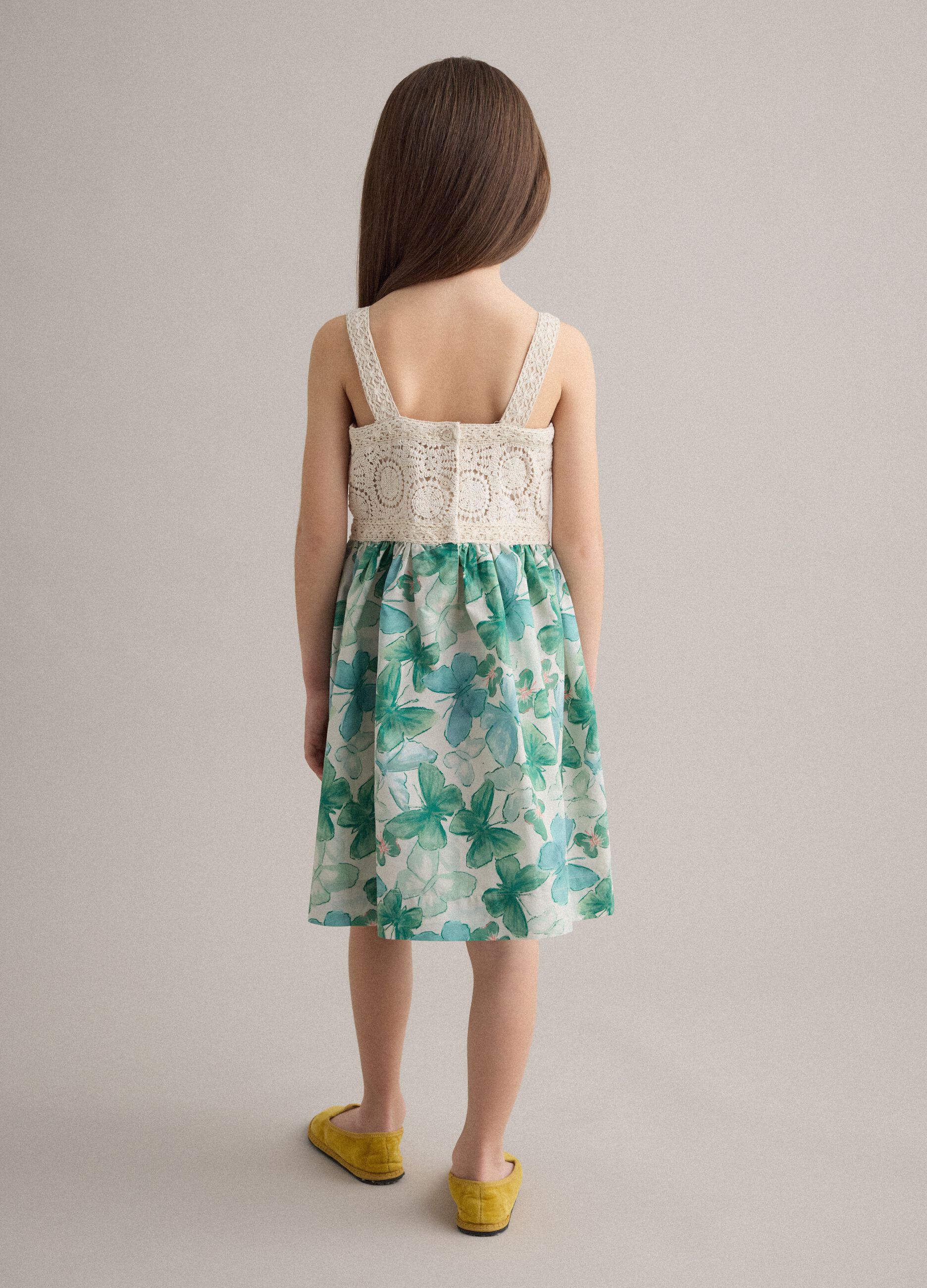 Abito con dettagli in crochet e stampa floreale in puro cotone