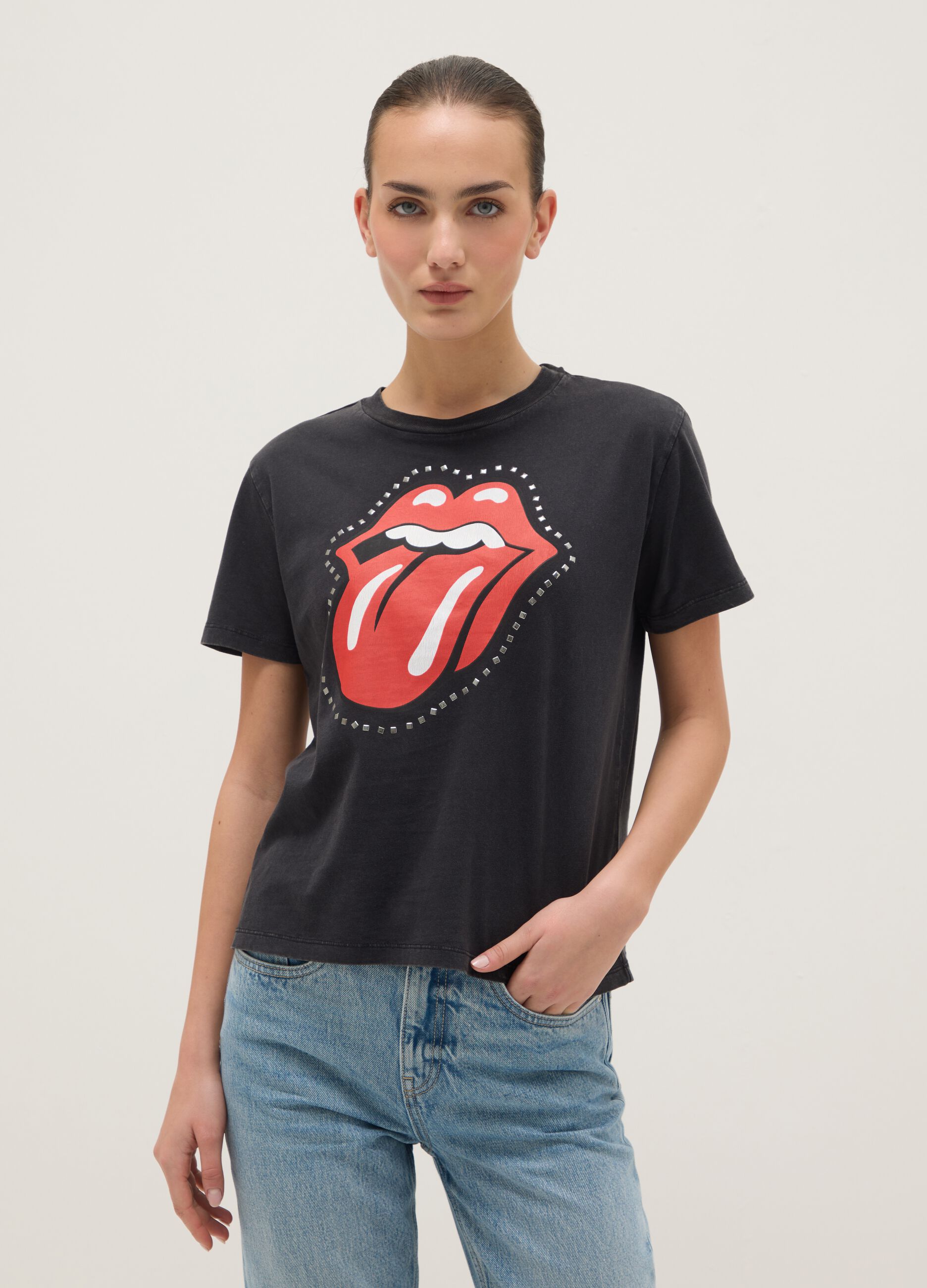 Black pure cotton regular fit T-shirt with Rolling Stones print