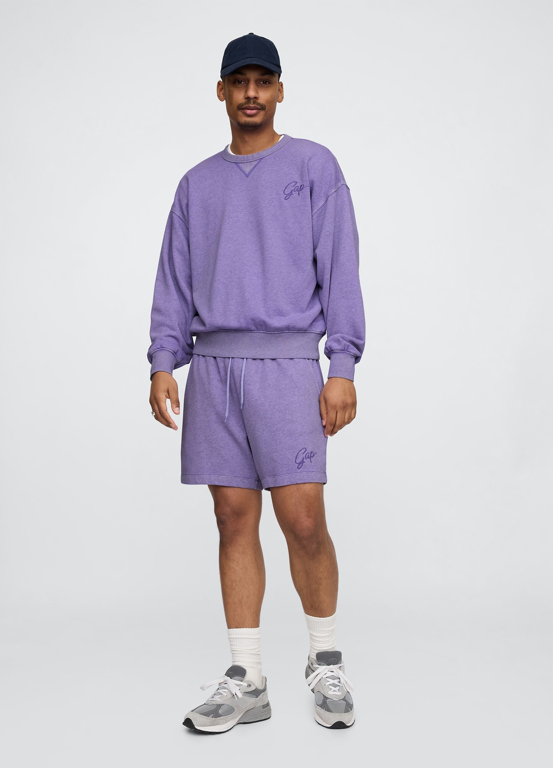 Gap purple shorts in cotton-polyester blend