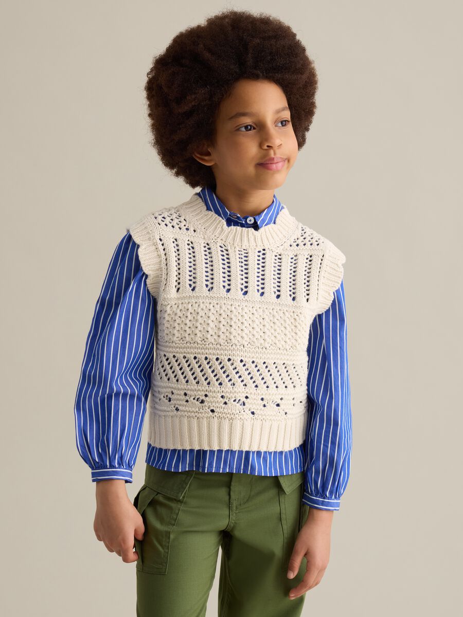 Cotton gilet with openwork design_0