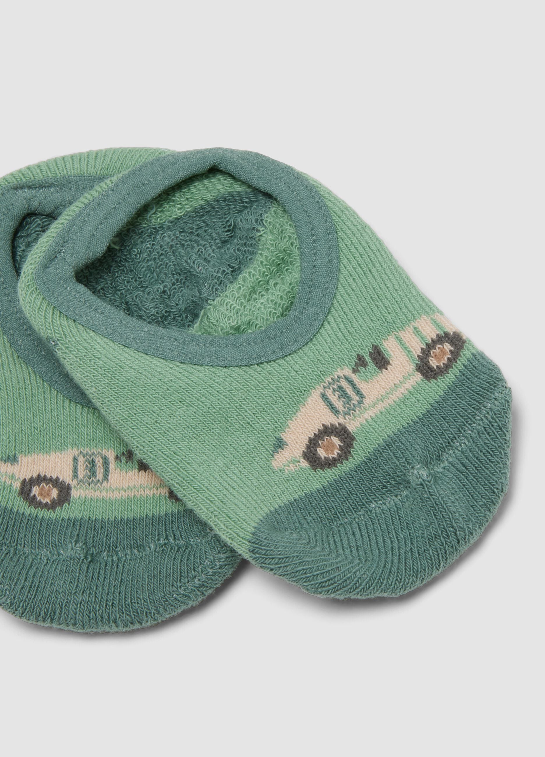 Green non-slip socks in organic stretch cotton with little car
