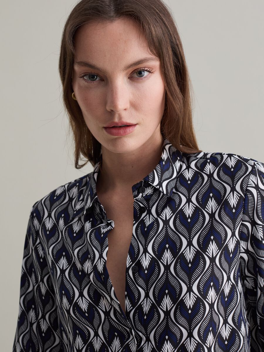Shirt with liberty pattern print_2