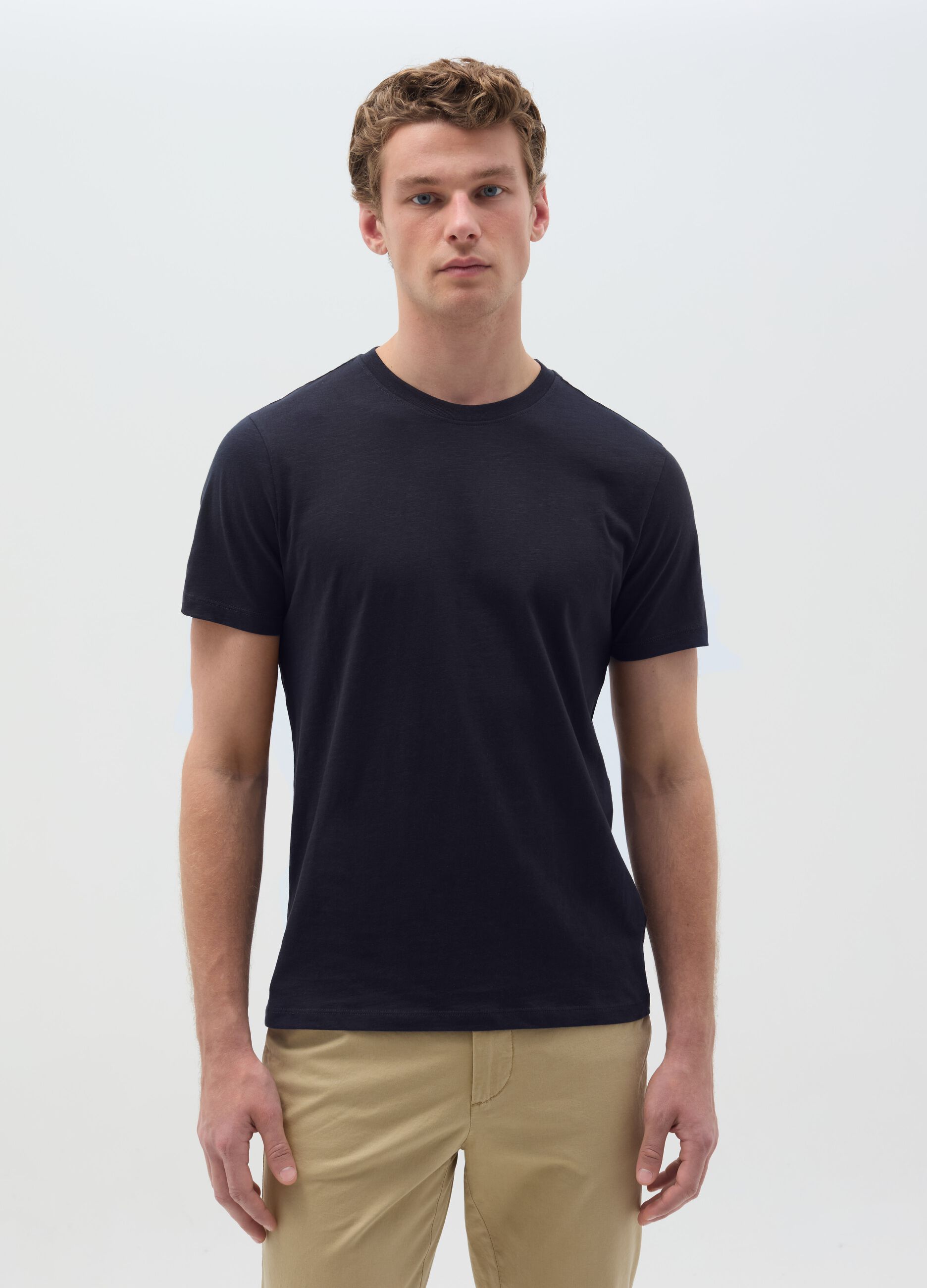 T-shirt in slub cotton with round neck