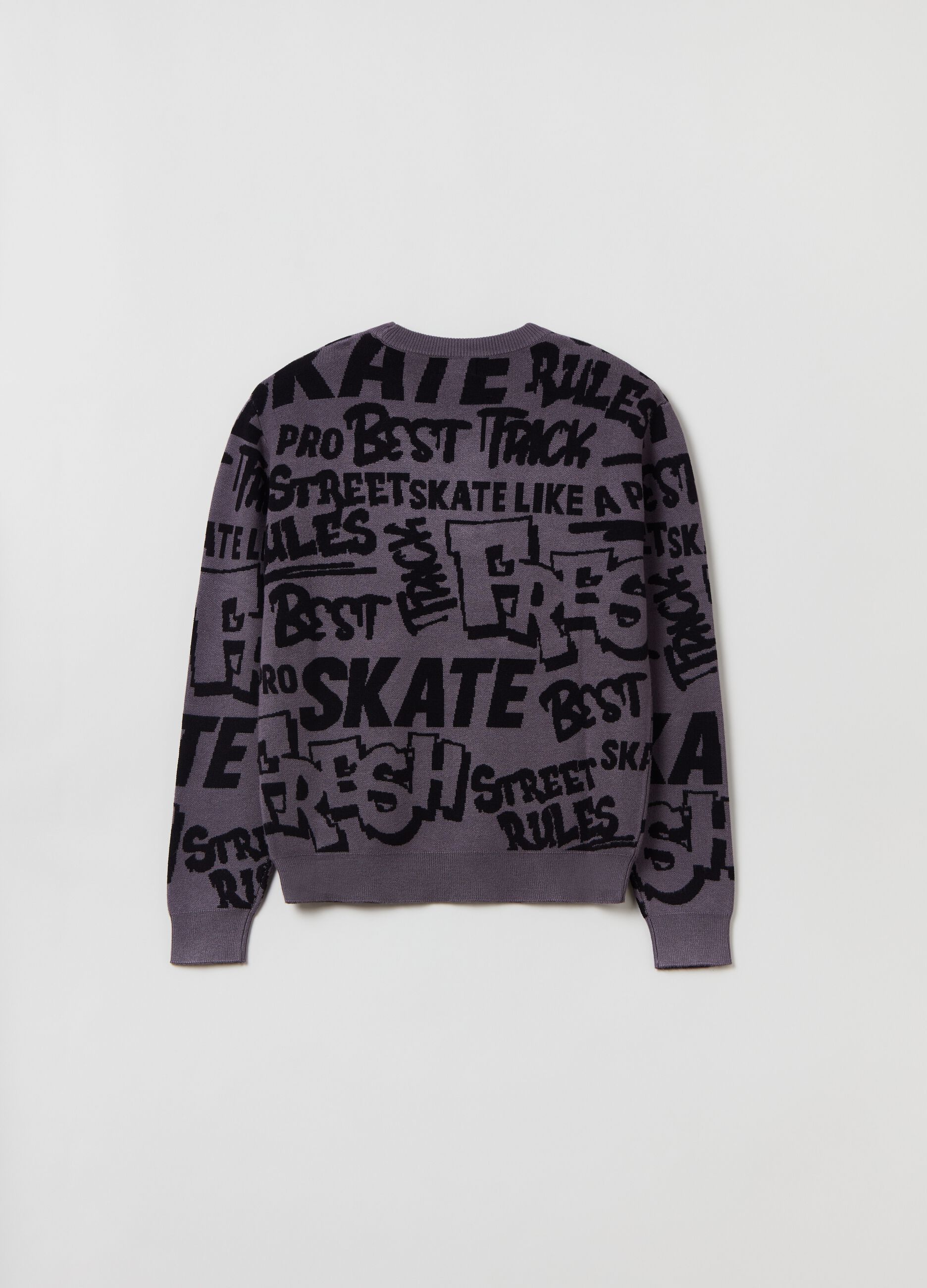 Pullover tricot con disegno lettering_1