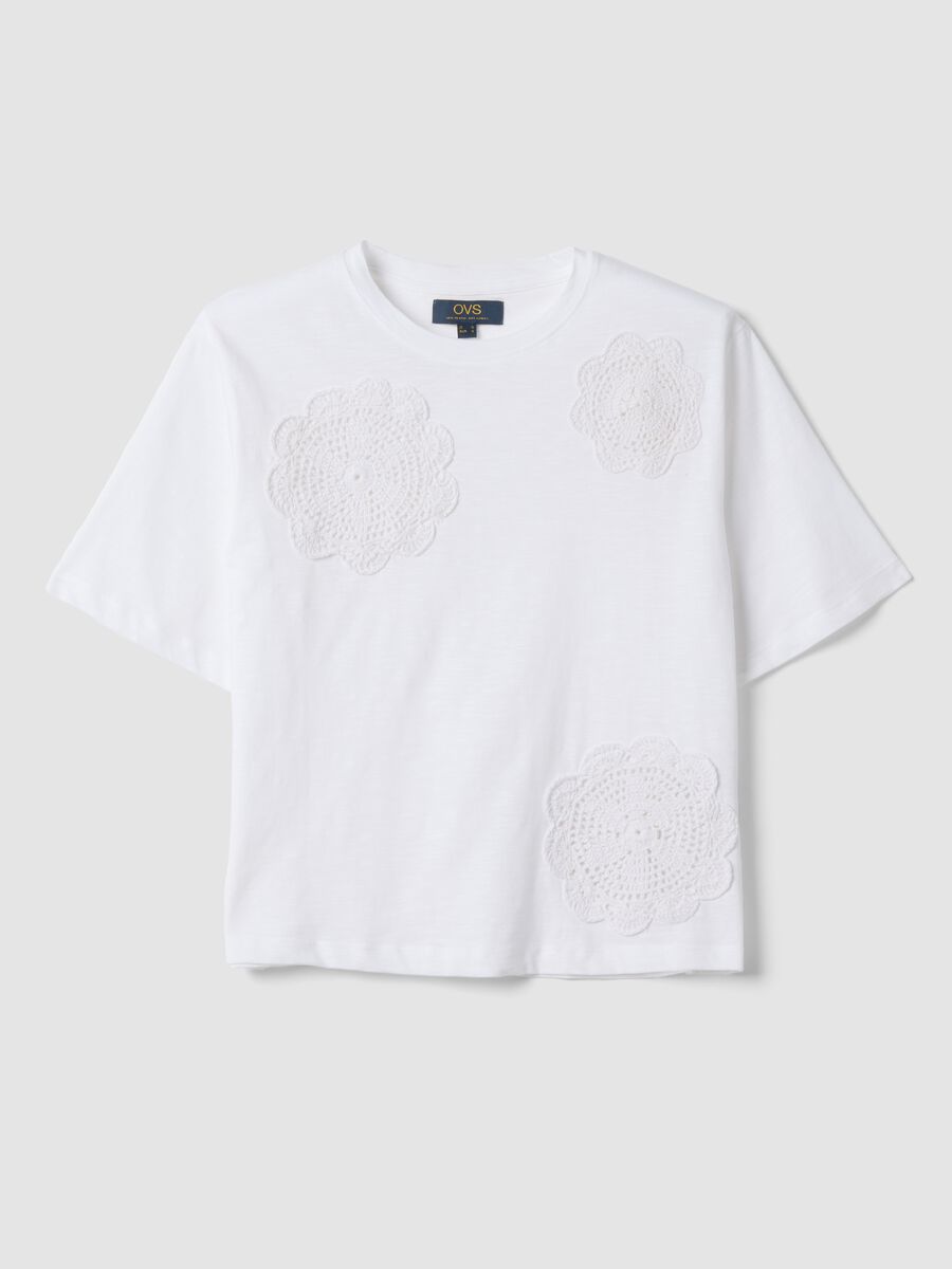White pure cotton T-shirt with crochet appliqu&eacute;_4