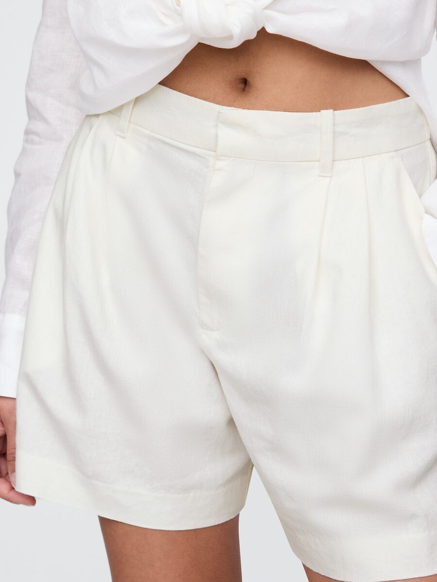 White Linen and Viscose Shorts by Gap_4