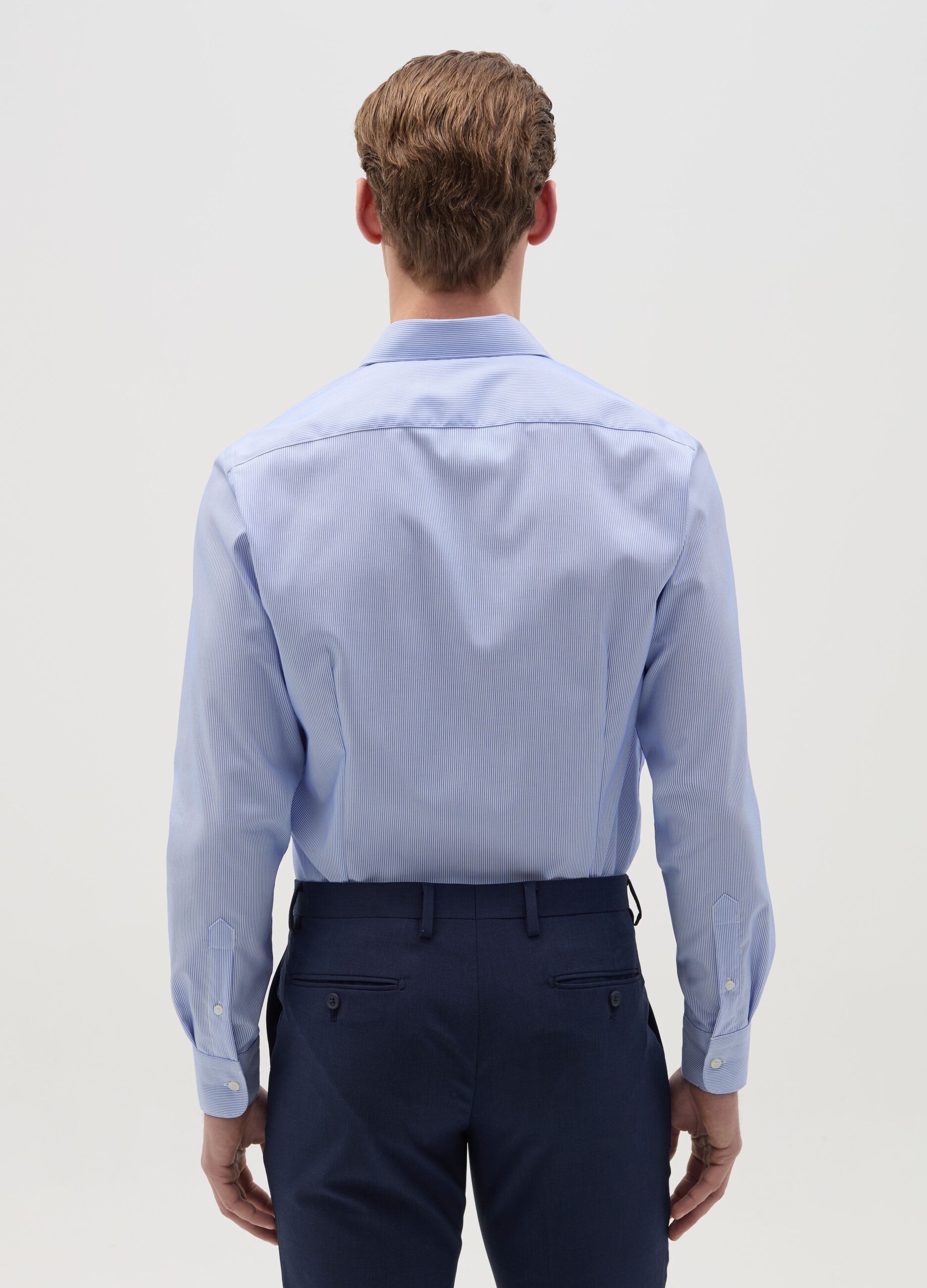 Slim-fit no-iron shirt with thin stripes