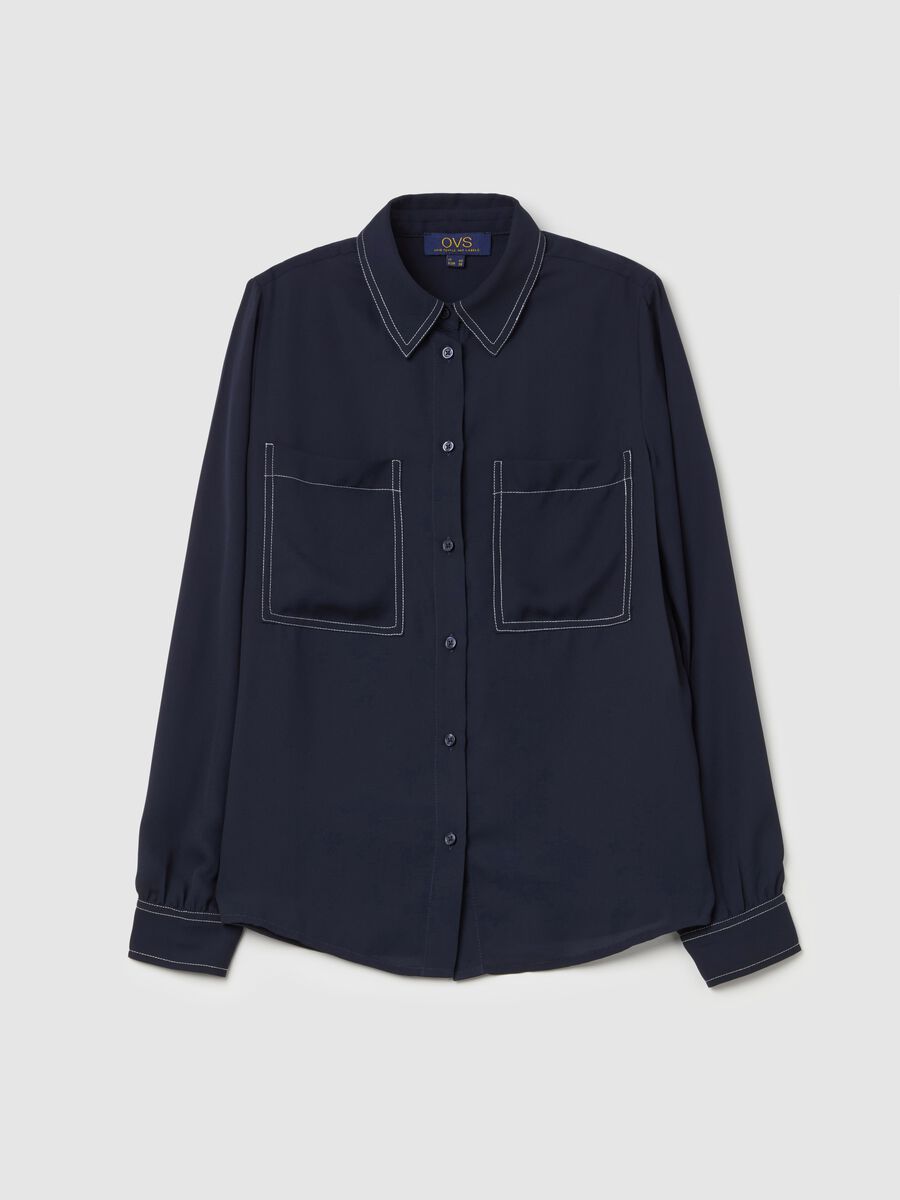 Camicia con cuciture a contrasto_4
