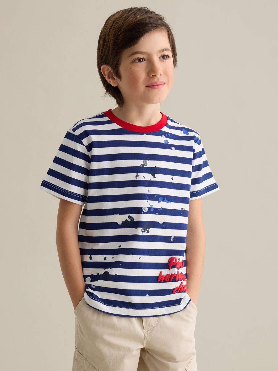 T-shirt in cotone a righe stampa macchie di vernice _0