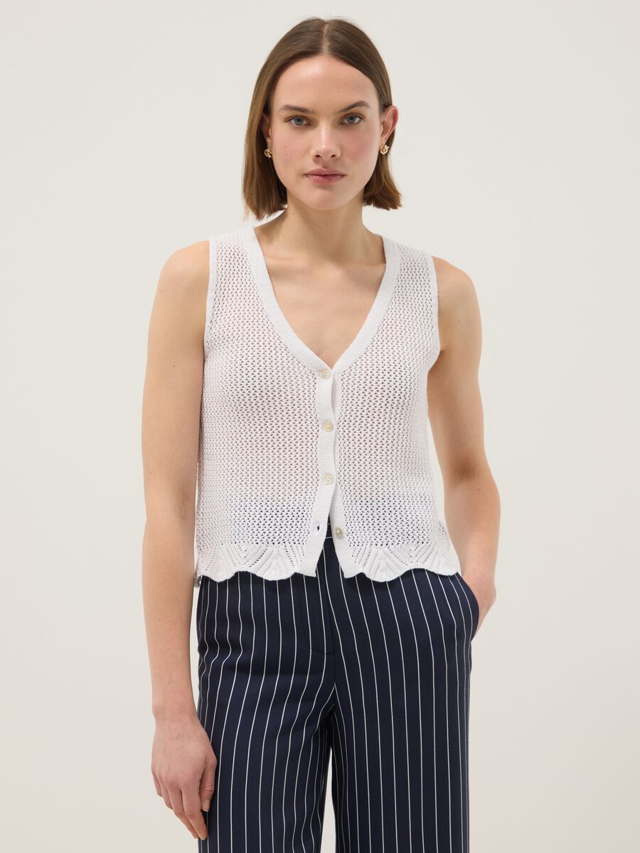 White pure cotton regular fit knitted vest_0