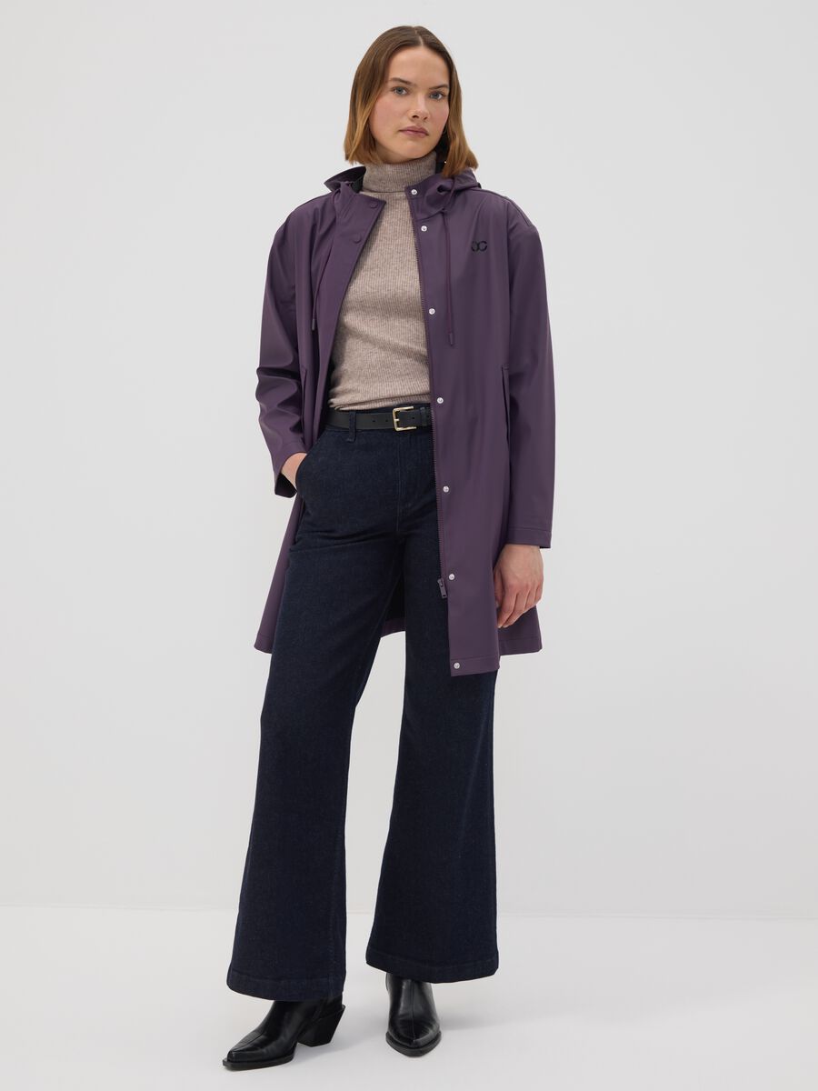 Giacca lunga viola con cappuccio e zip_1
