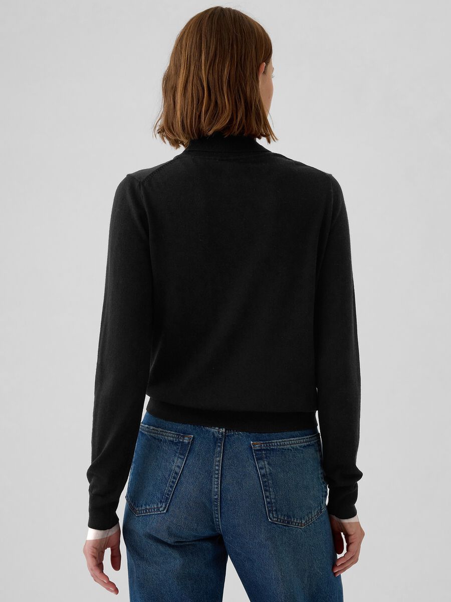 Turtleneck jumper in merino wool_2