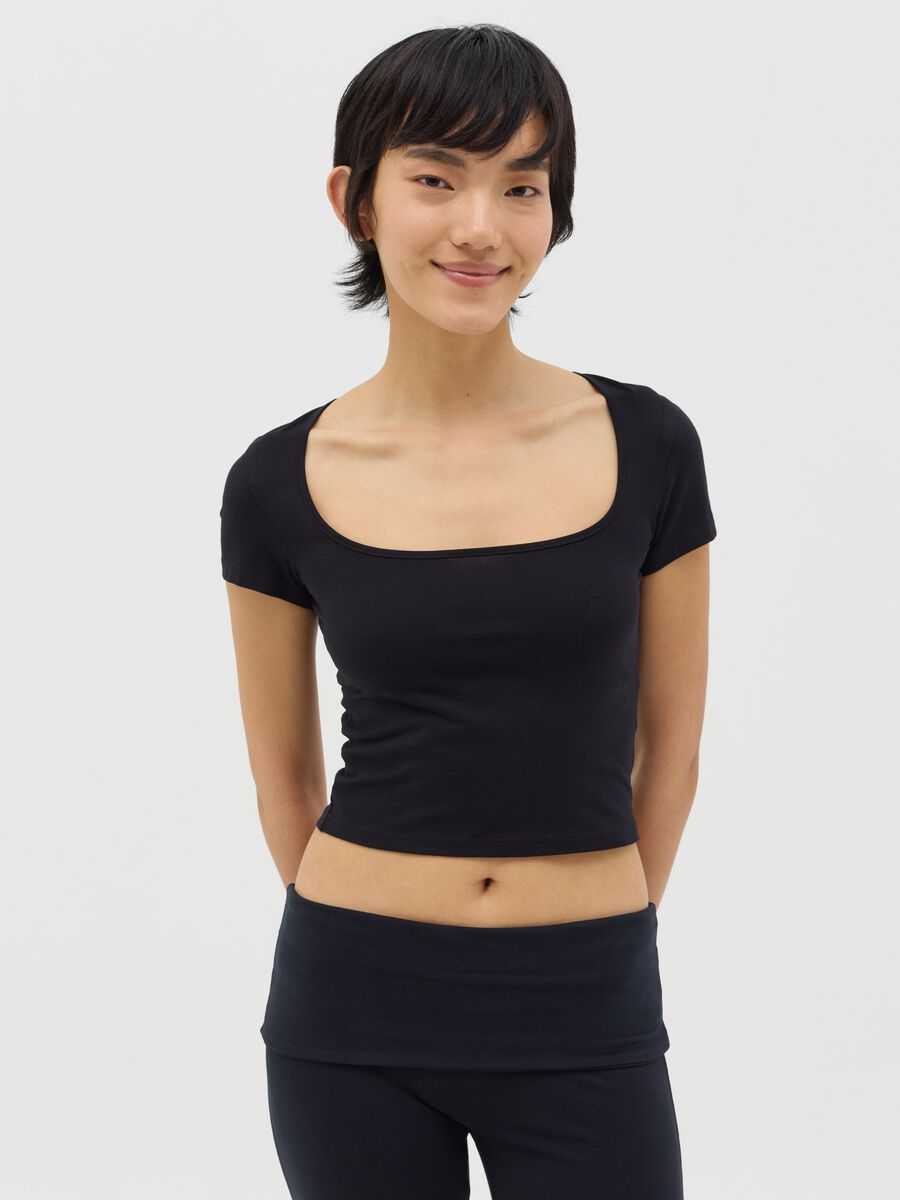 Black T-shirt with square neckline_0