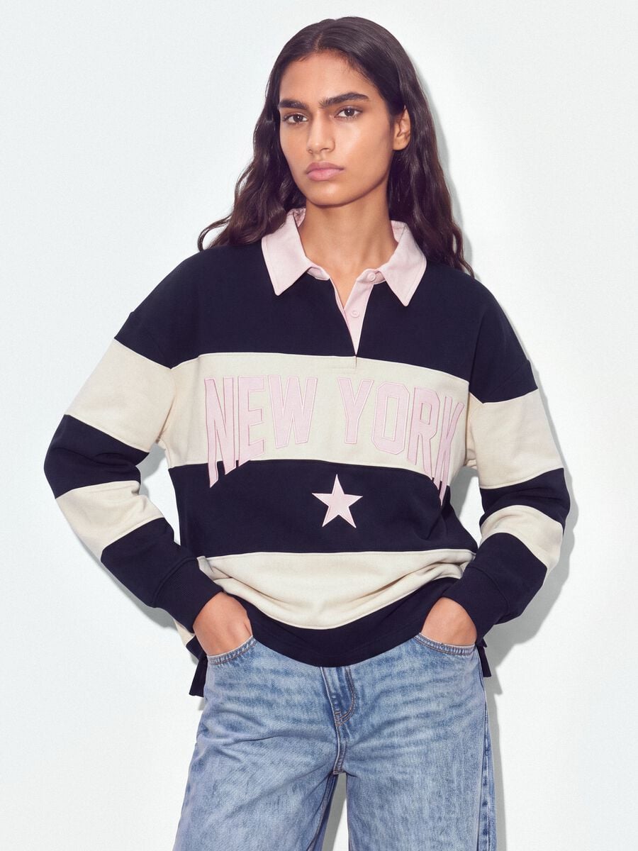 Felpa a righe blu in misto cotone con colletto relaxed fit_0