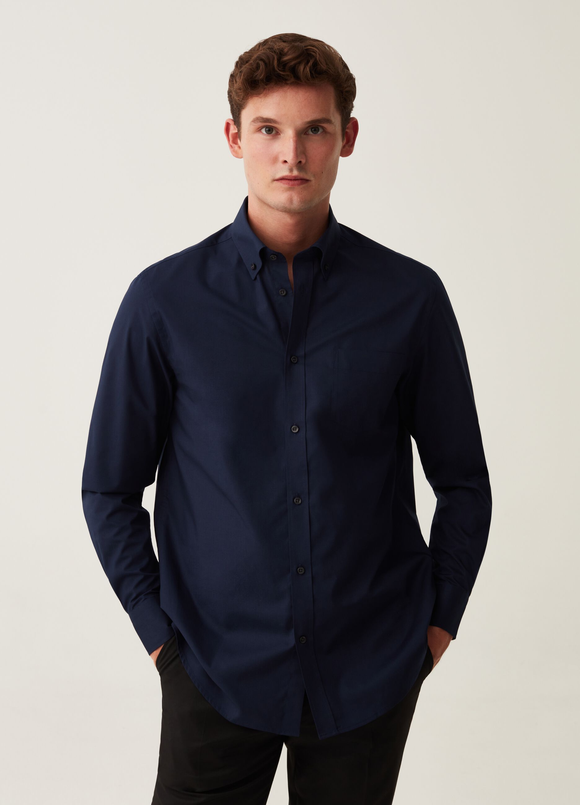 Camicia regular fit button-down con tasca_1
