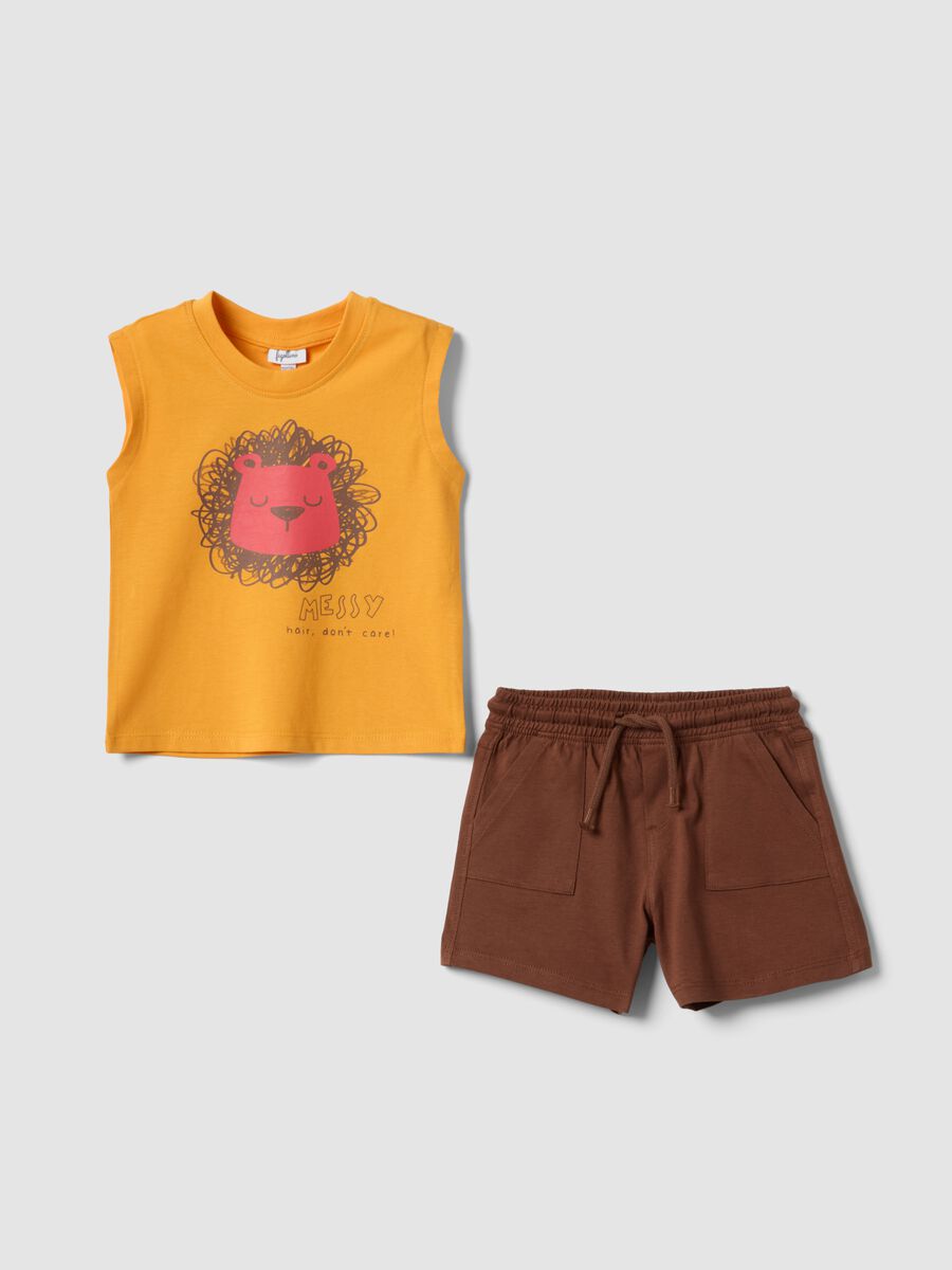 Completo giallo e marrone in puro cotone con top e shorts per bimbo regular fit_0