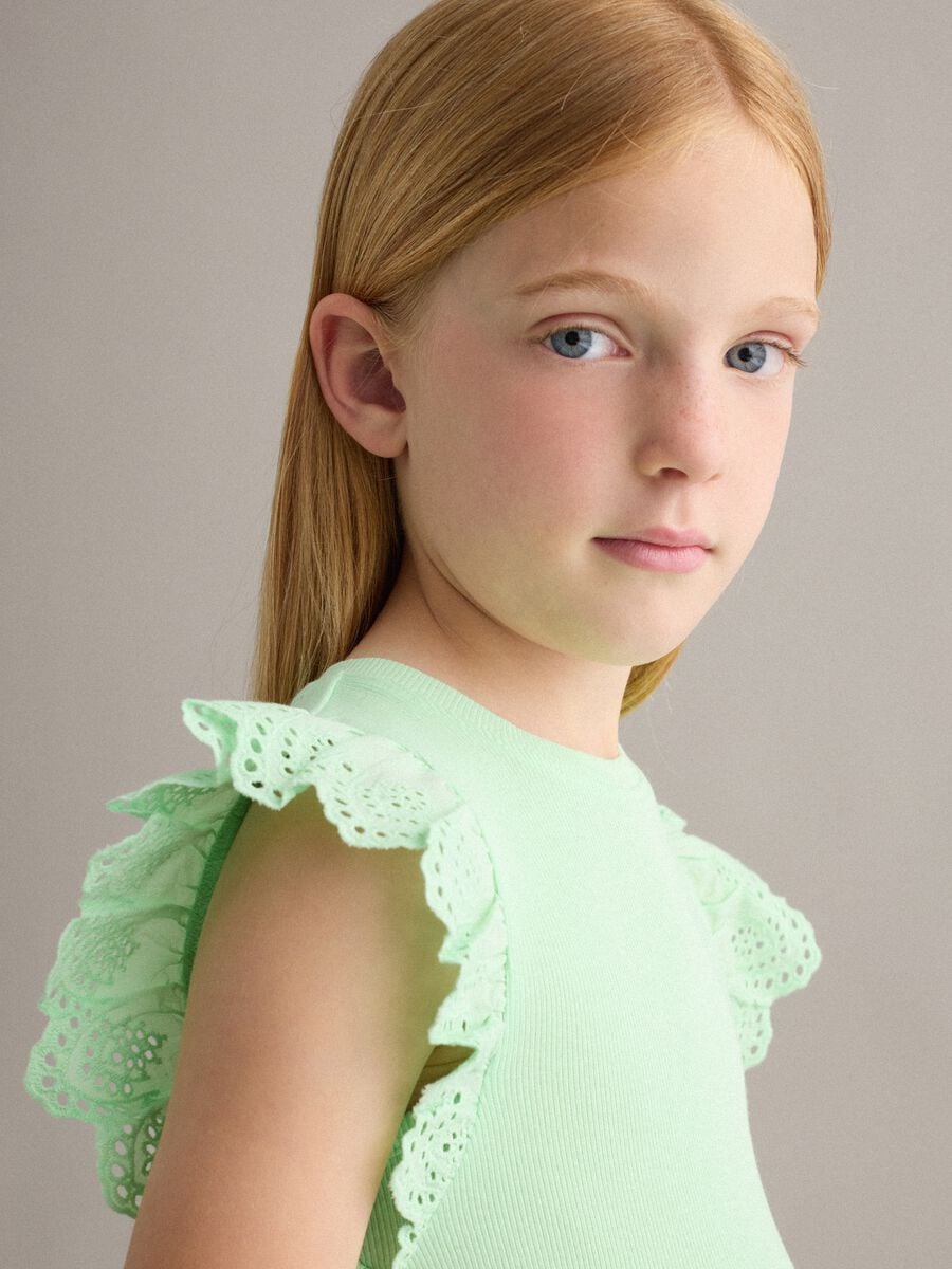 Girls&rsquo; green stretch cotton vest top with ruffles_2
