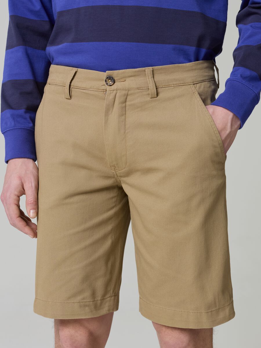 Chino Bermuda shorts in cotton_1