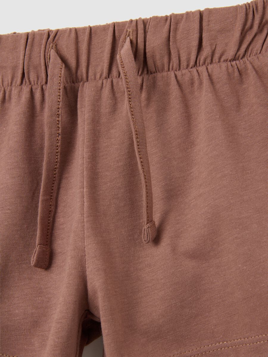 Completo estivo da bambina in puro cotone beige regular fit con stampa_3