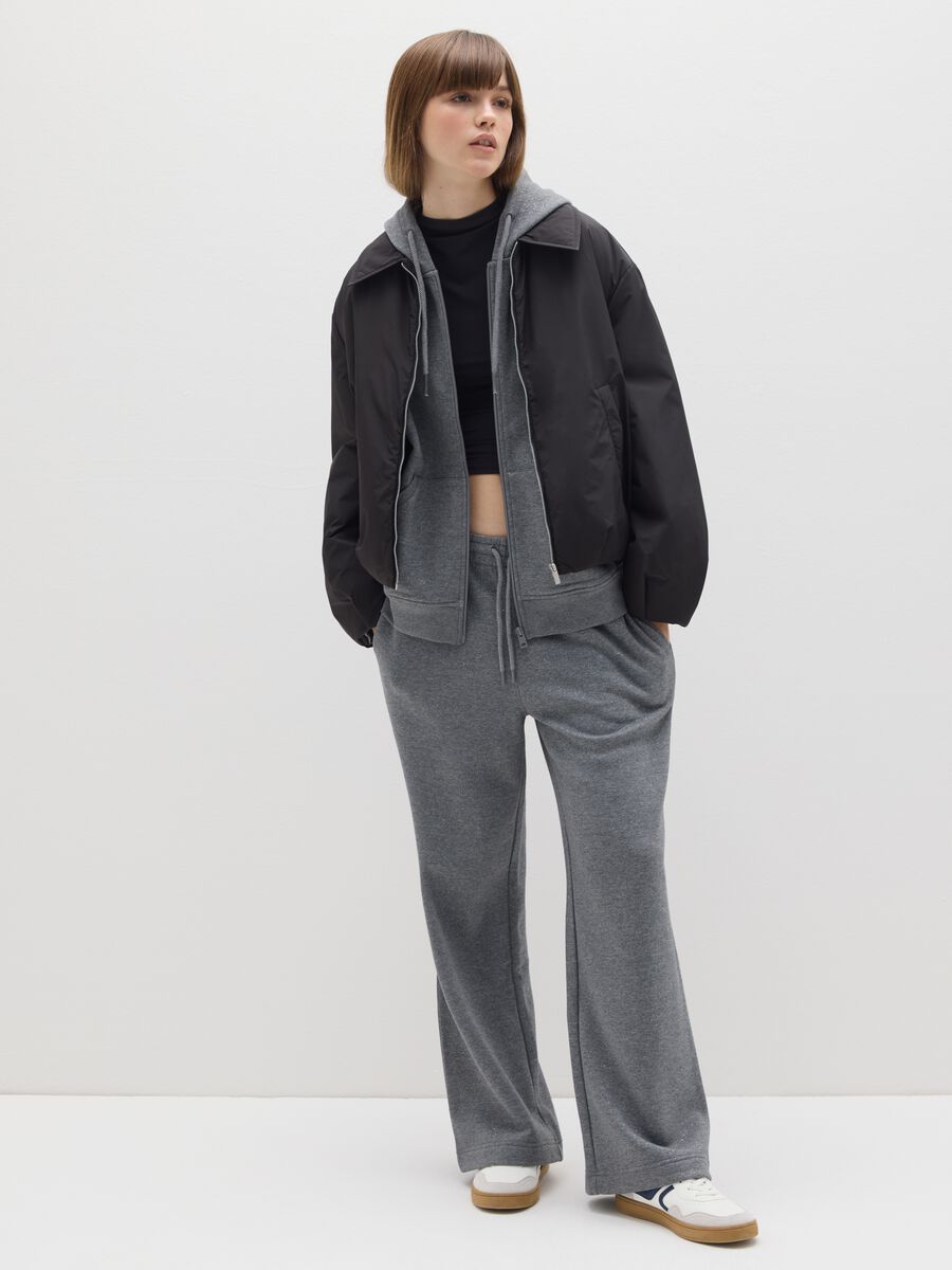 Grey trousers in cotton and polyester blend_0