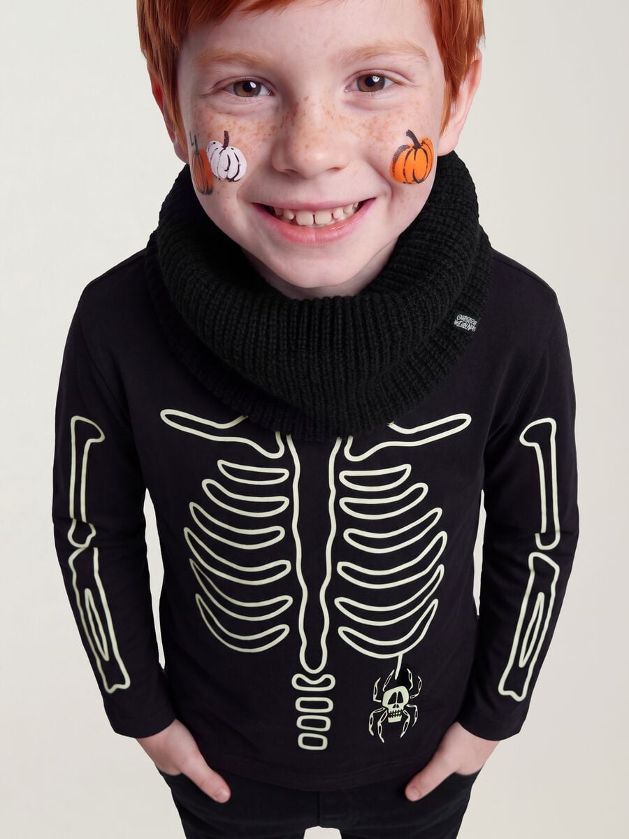 Black knitted neck warmer_5