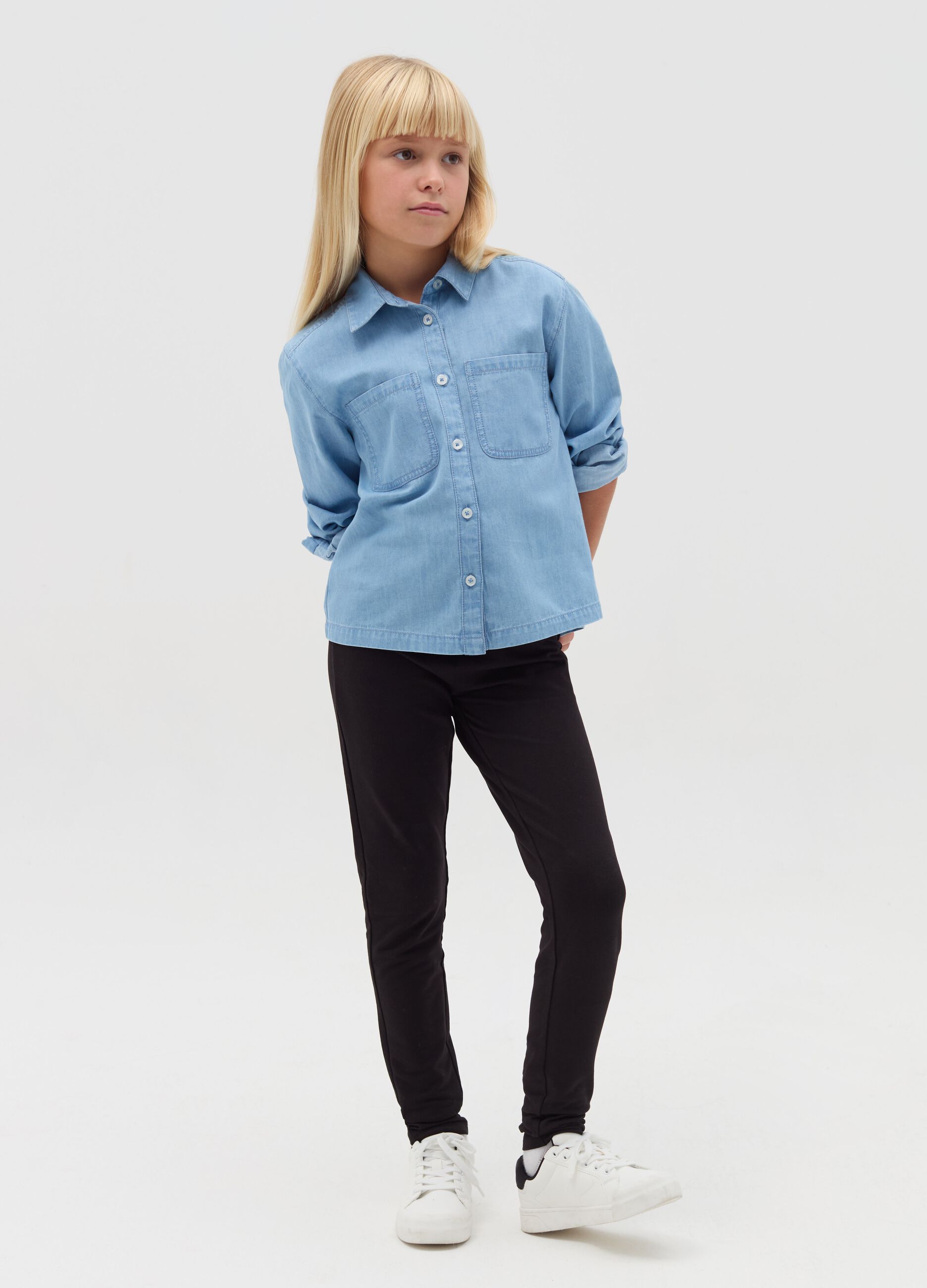 Treggings with V cut at the waist