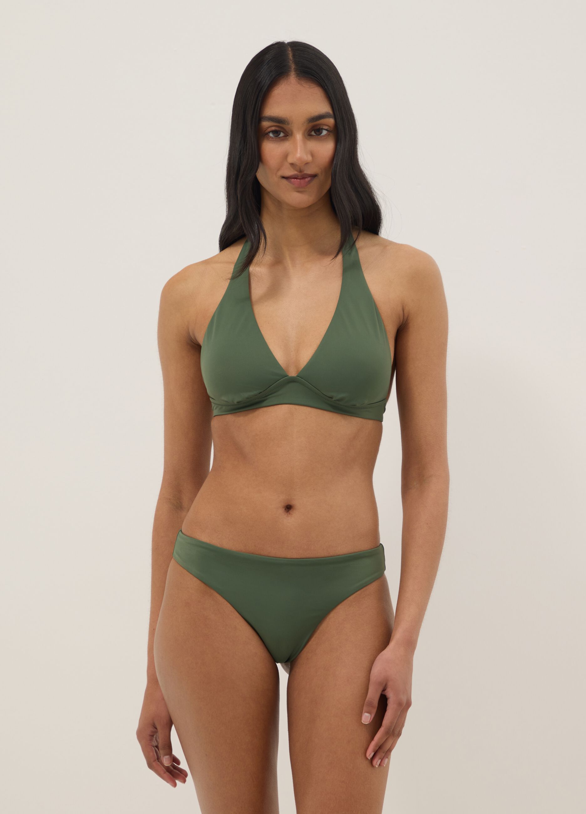 Top bikini elasticizzato verde a triangolo
