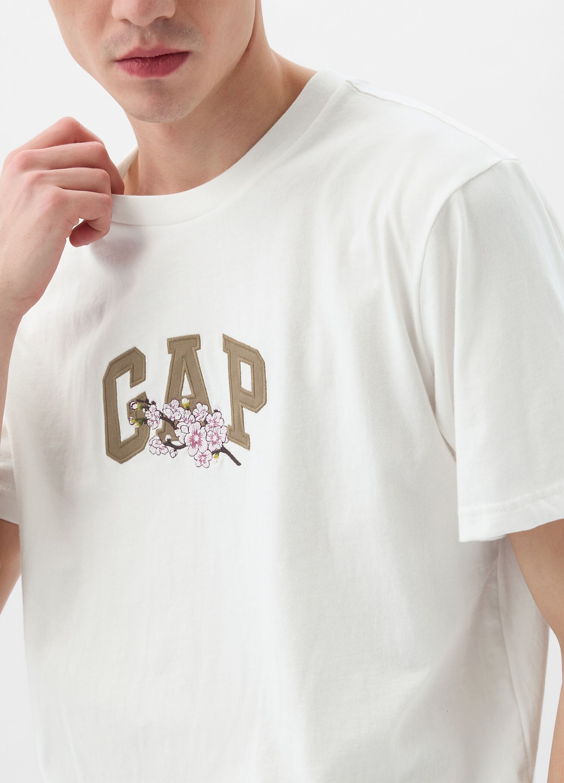 T-shirt ricamo logo con fiori di ciliegio