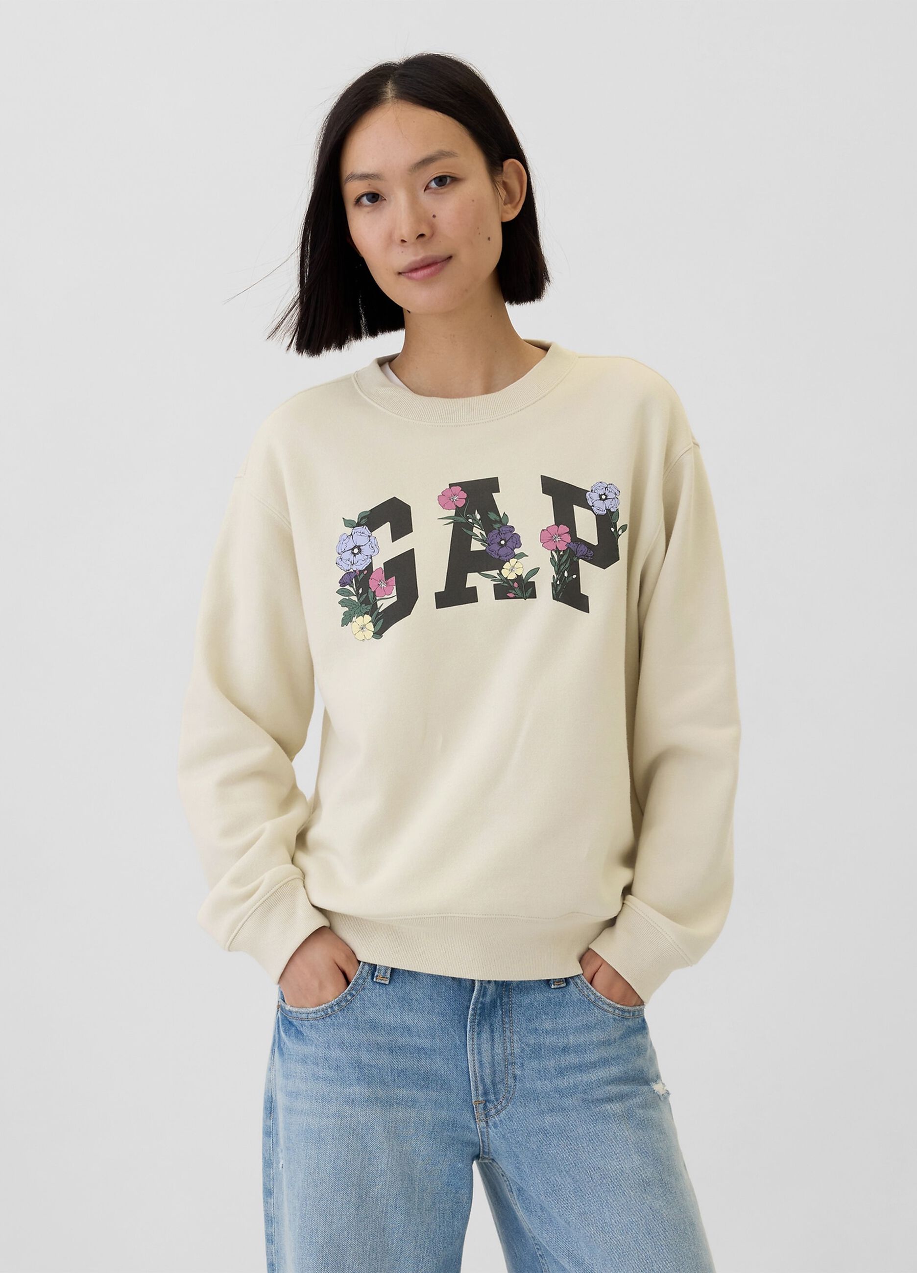 Sweatshirt with logo